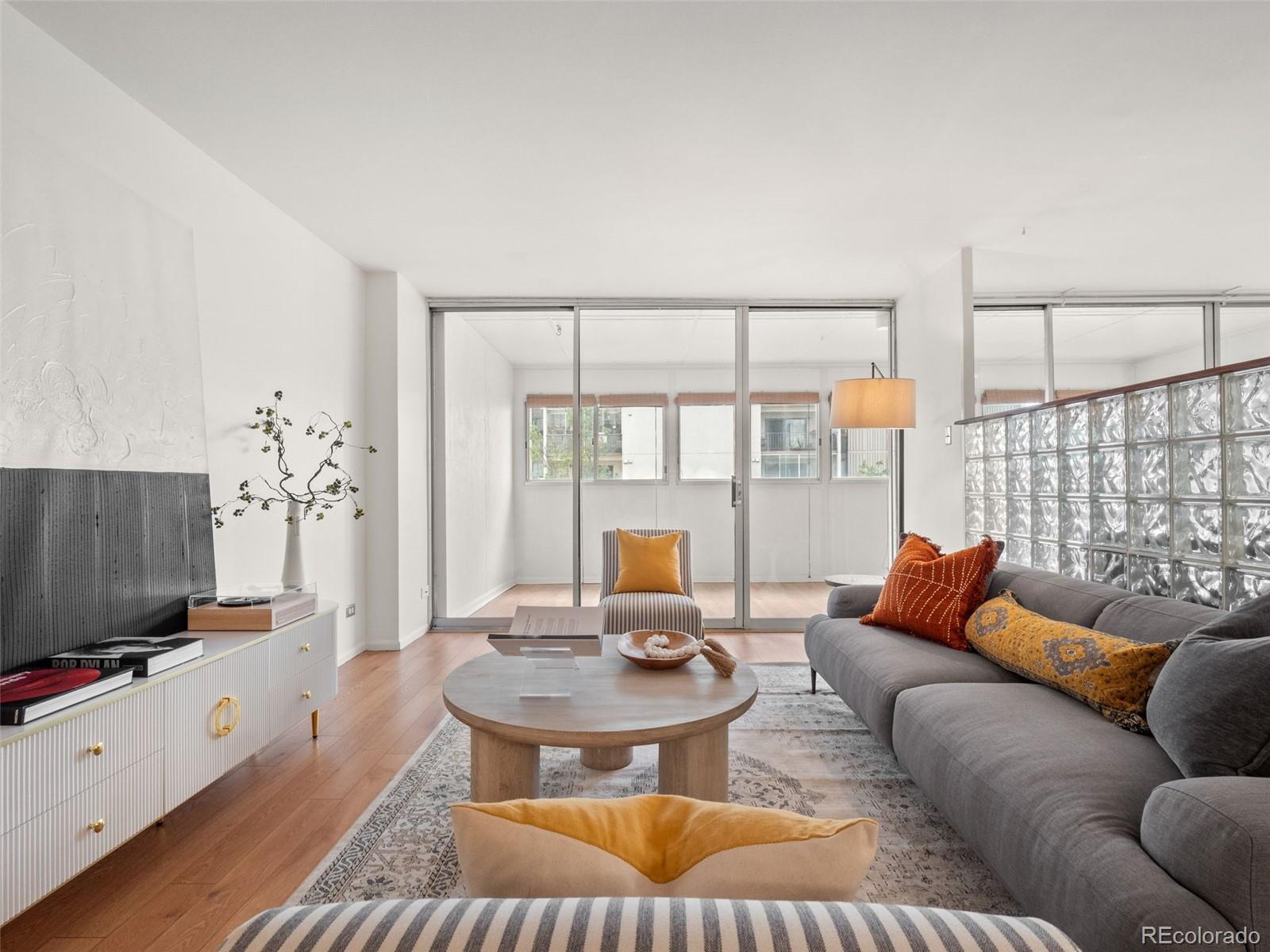 MLS Image #7 for 790 n washington street 405,denver, Colorado