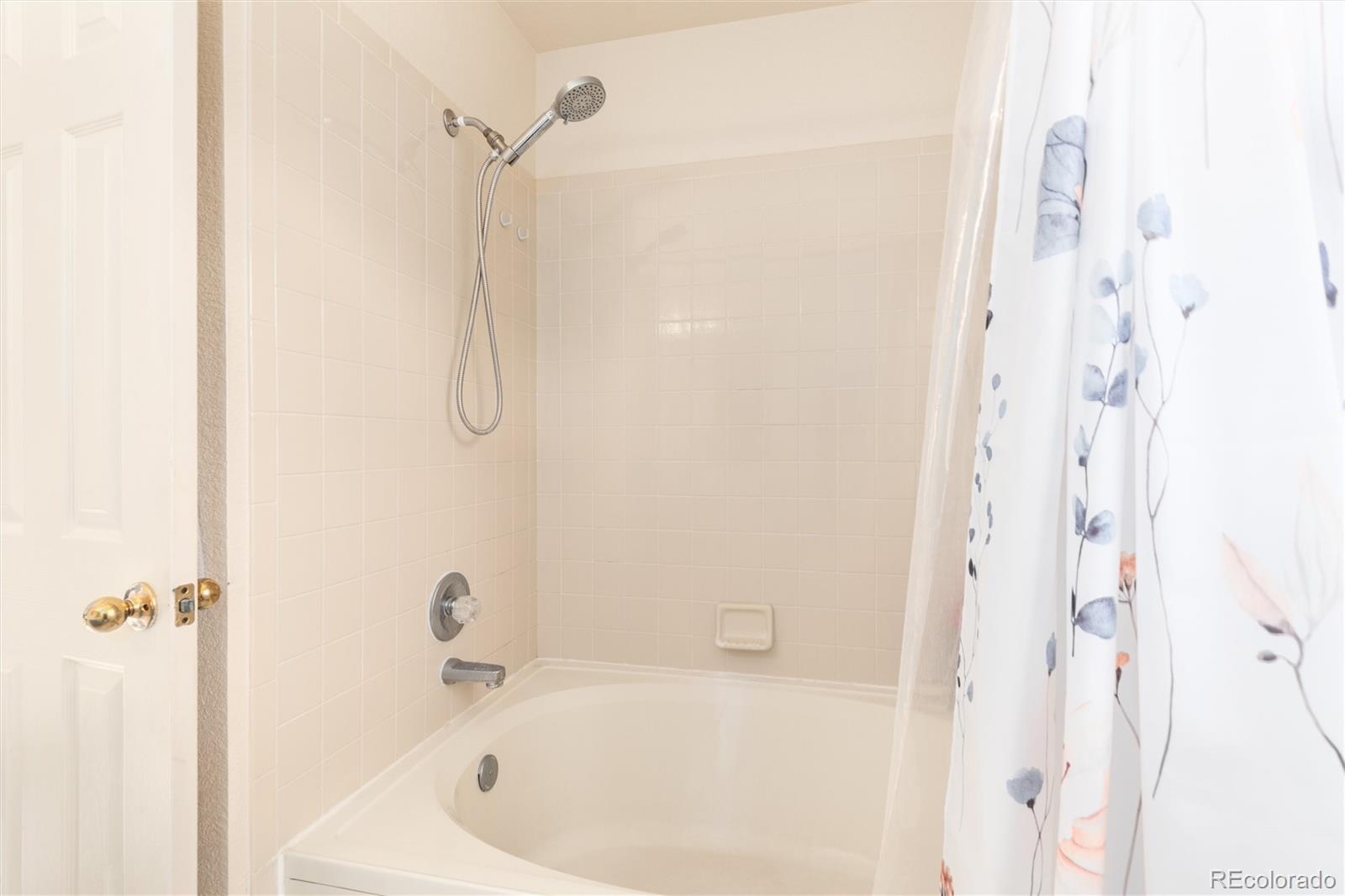 MLS Image #17 for 326 w jamison place,littleton, Colorado