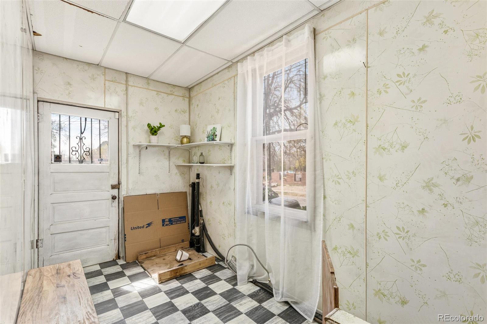 MLS Image #22 for 252 w irvington place,denver, Colorado