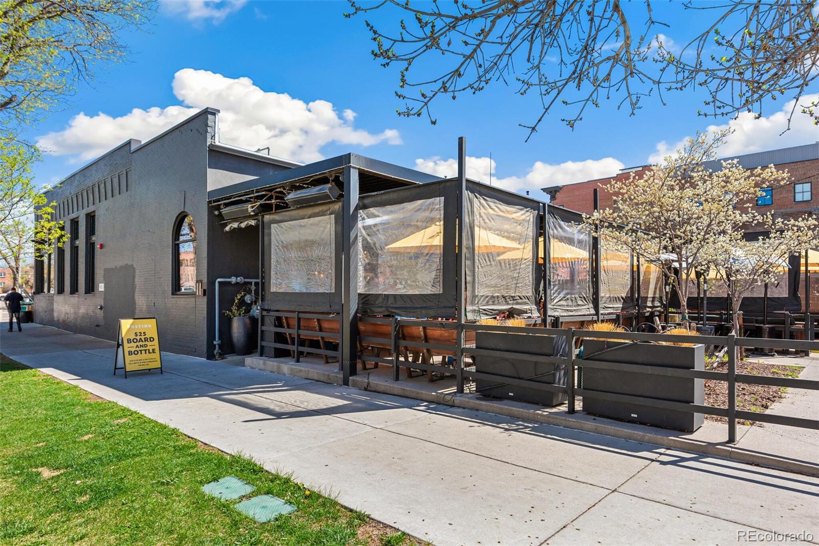 MLS Image #38 for 252 w irvington place,denver, Colorado