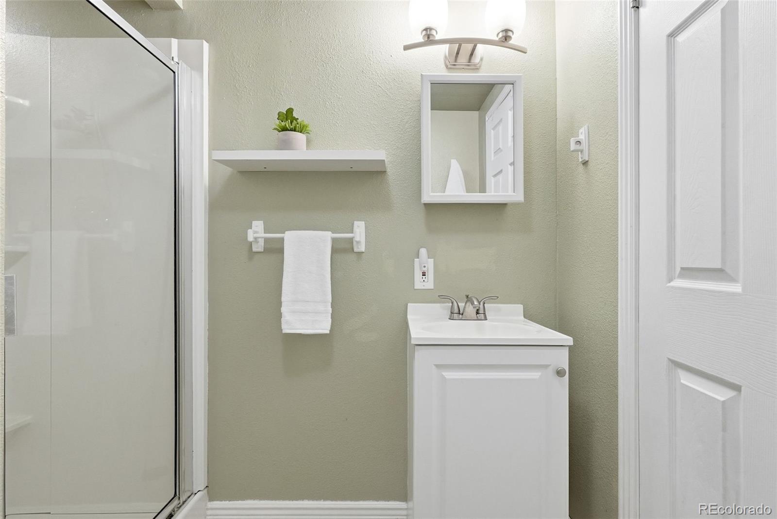 MLS Image #32 for 4186 s lincoln street,englewood, Colorado