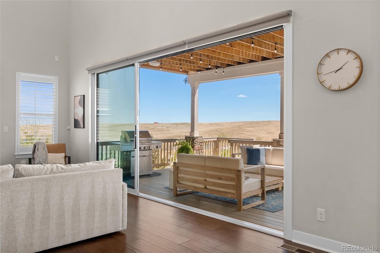 MLS Image #10 for 27671 e lakeview drive,aurora, Colorado