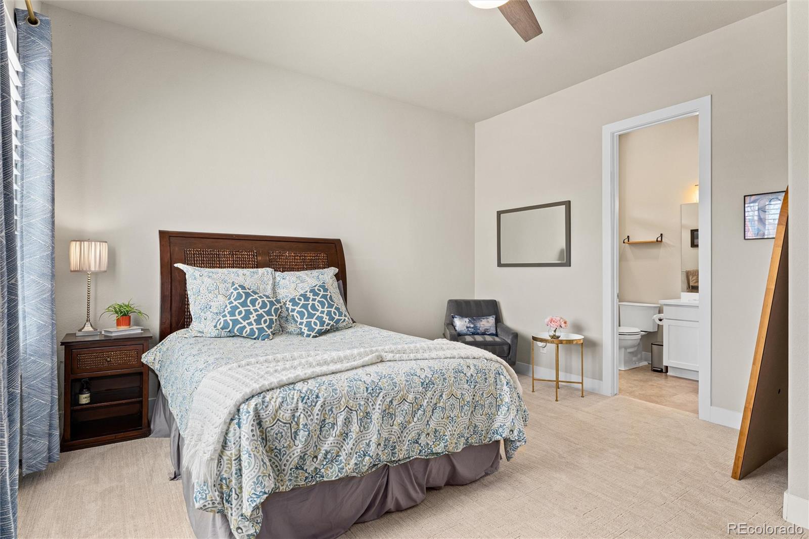 MLS Image #18 for 27671 e lakeview drive,aurora, Colorado