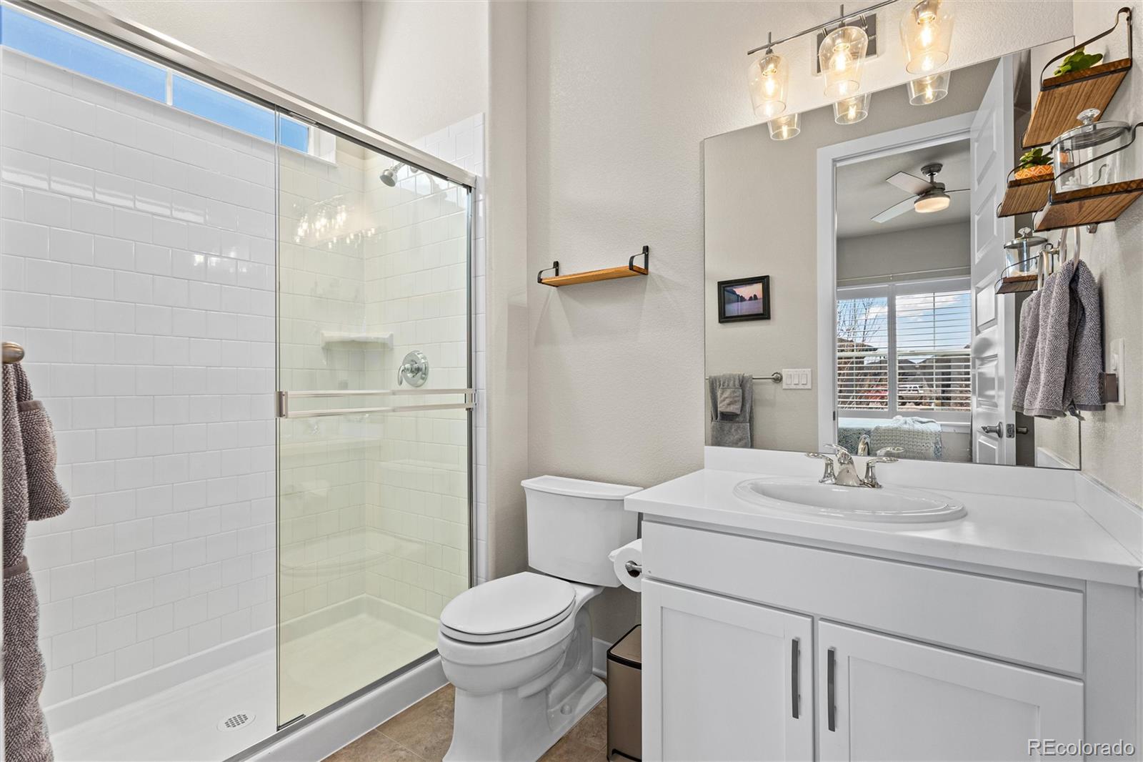 MLS Image #19 for 27671 e lakeview drive,aurora, Colorado