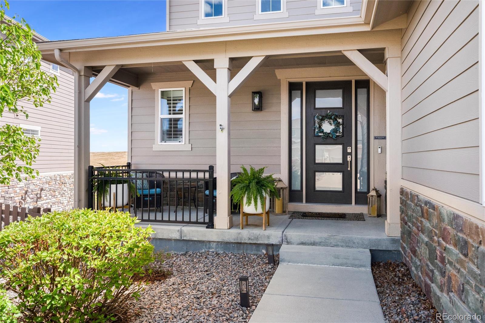 MLS Image #2 for 27671 e lakeview drive,aurora, Colorado