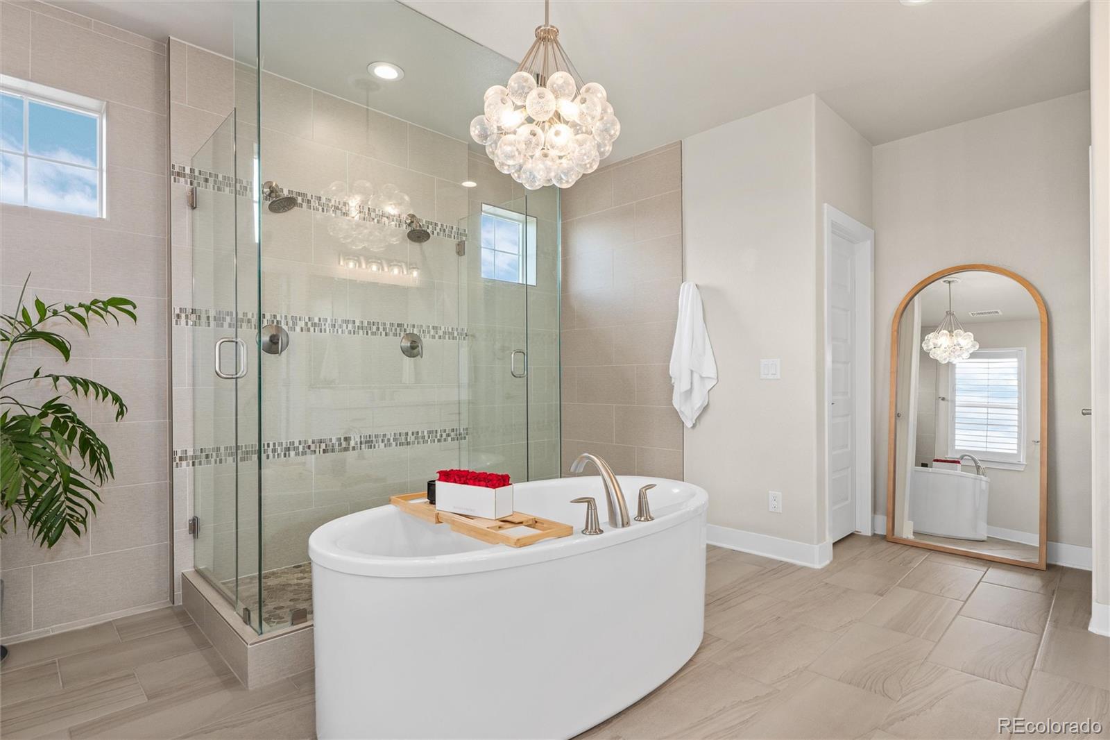 MLS Image #25 for 27671 e lakeview drive,aurora, Colorado