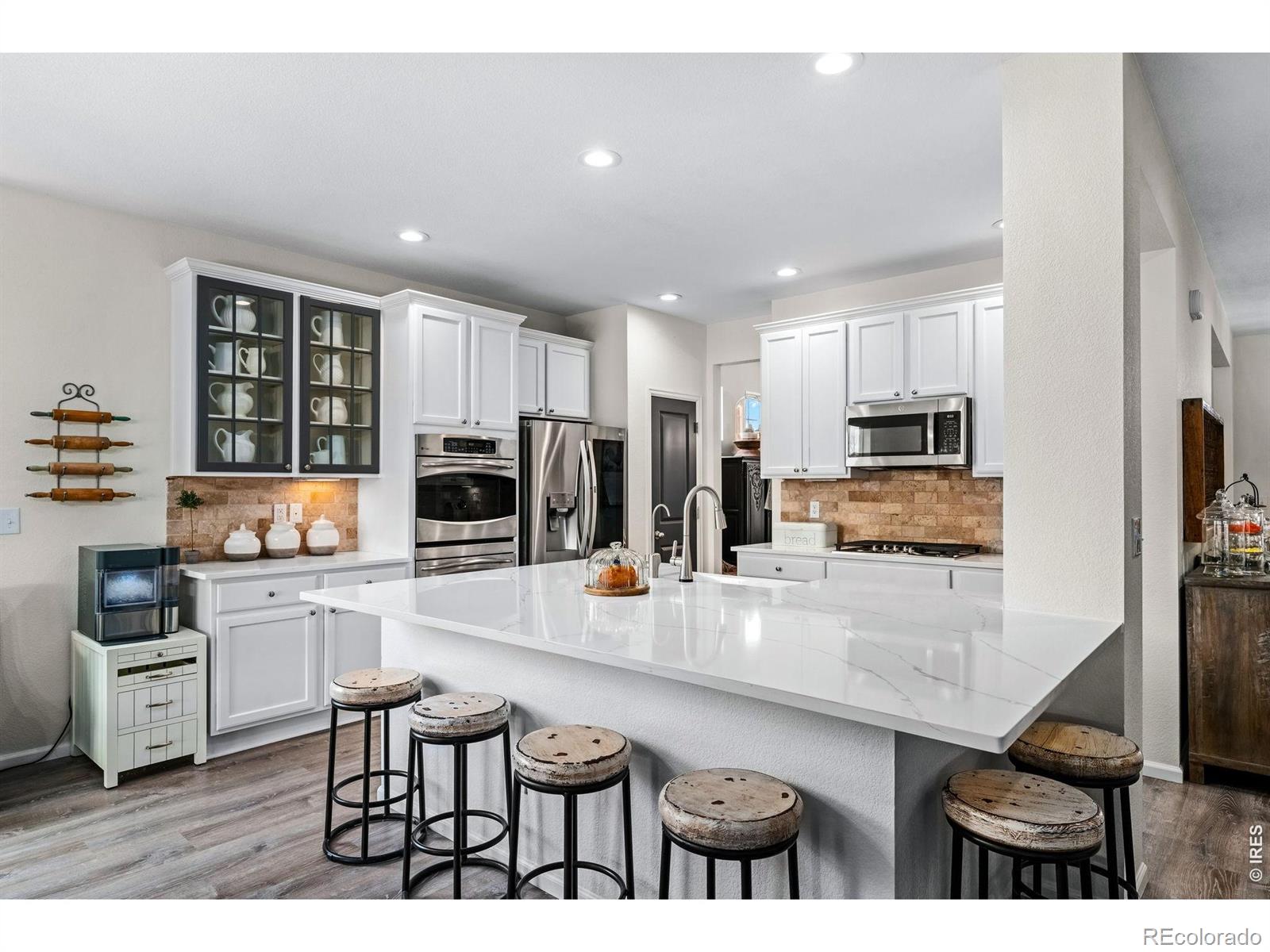MLS Image #10 for 108  cayuga street,johnstown, Colorado