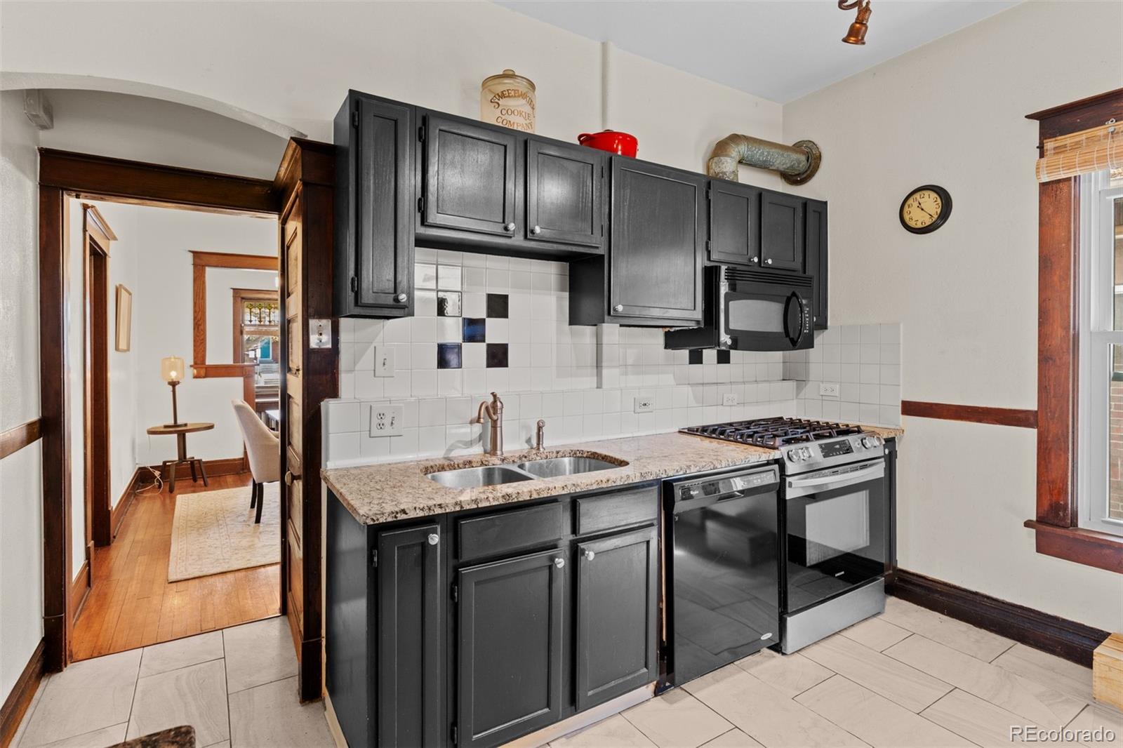 MLS Image #15 for 3517 n york street,denver, Colorado