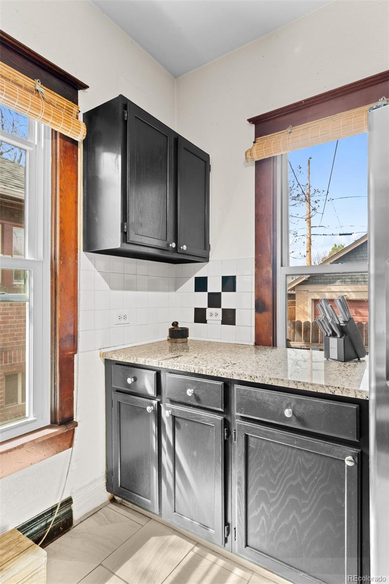 MLS Image #16 for 3517 n york street,denver, Colorado