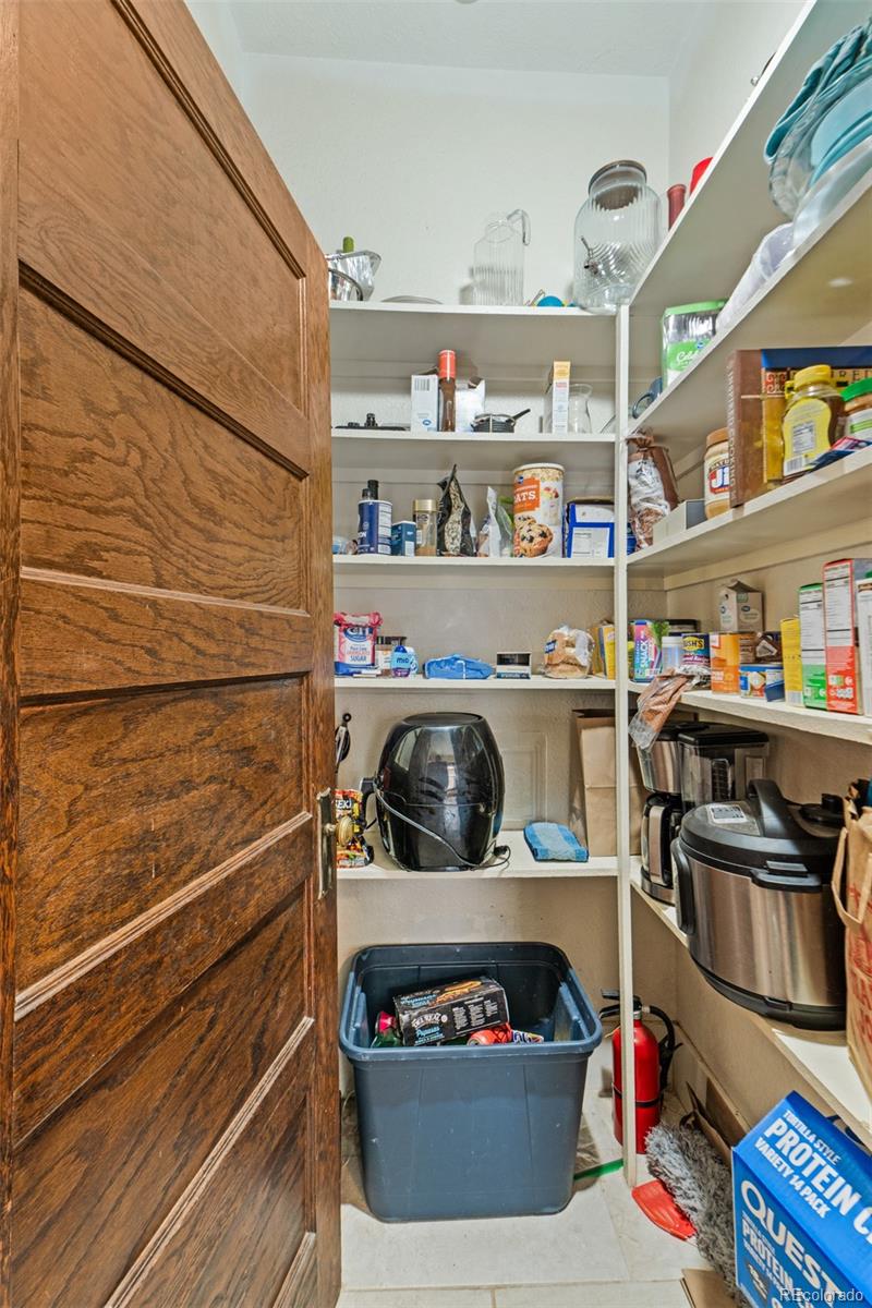 MLS Image #17 for 3517 n york street,denver, Colorado