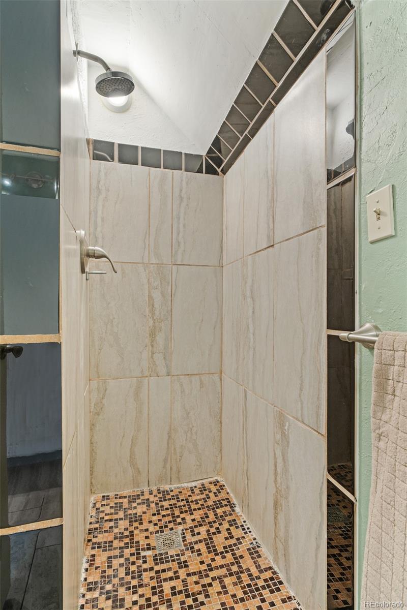 MLS Image #28 for 3517 n york street,denver, Colorado