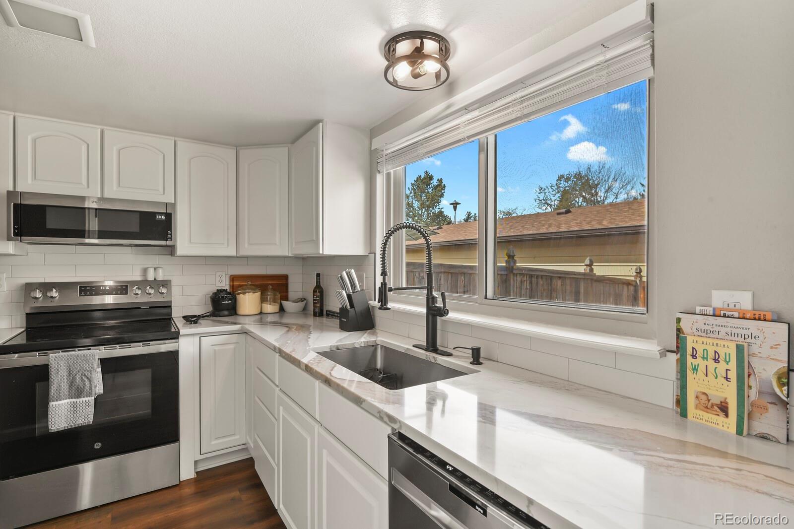 MLS Image #8 for 3501 s kittredge street,aurora, Colorado