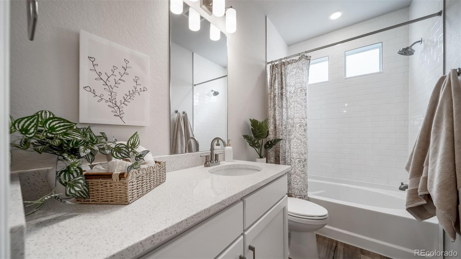 MLS Image #27 for 5024 n tempe street,aurora, Colorado