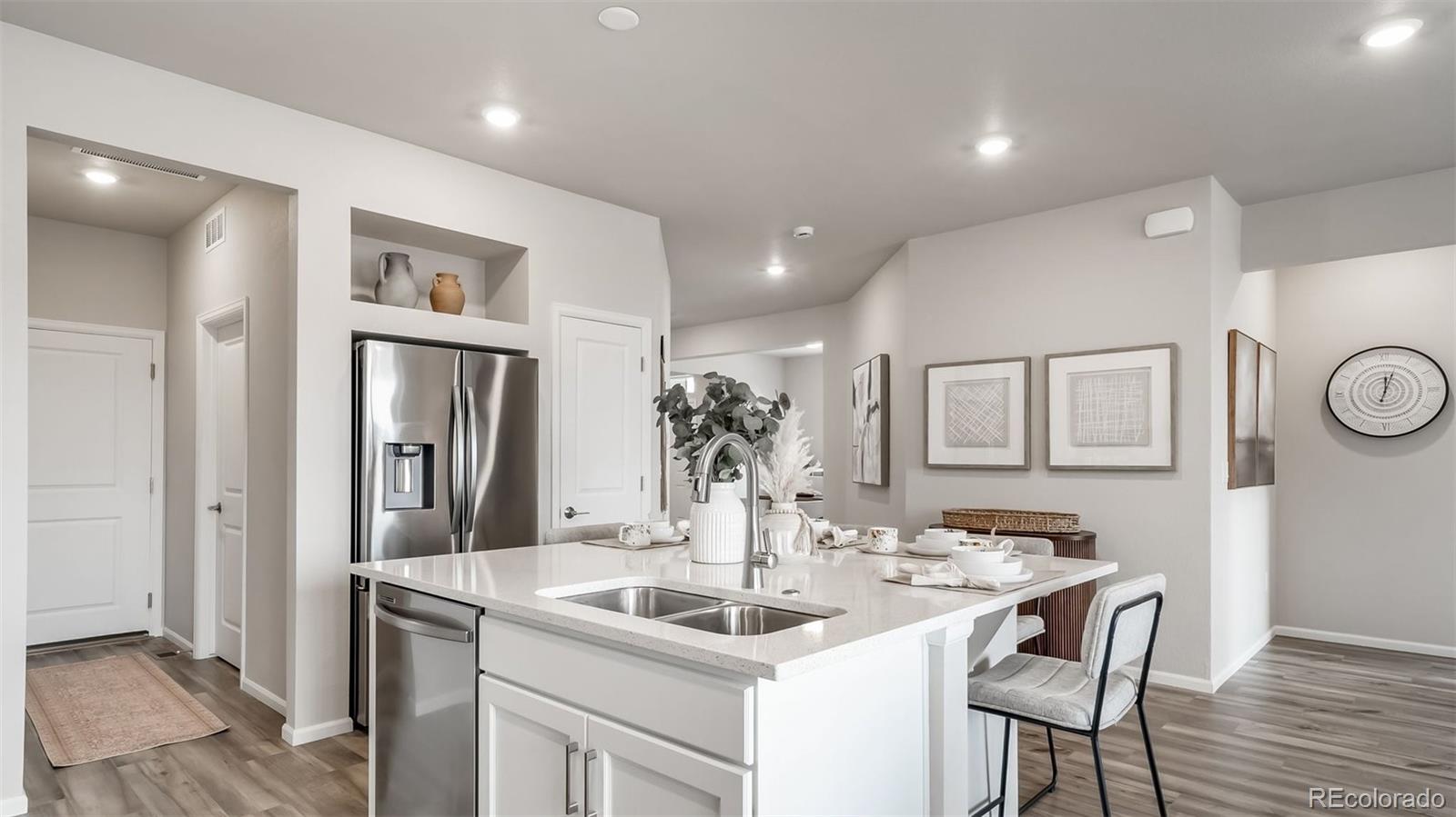 MLS Image #8 for 5024 n tempe street,aurora, Colorado
