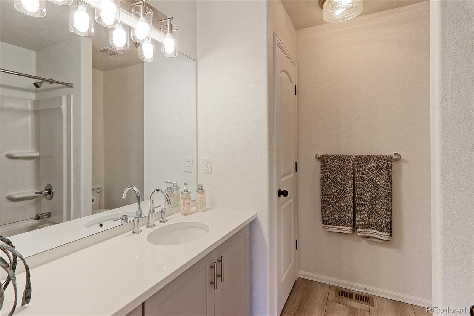 MLS Image #18 for 5749  valley vista avenue,firestone, Colorado