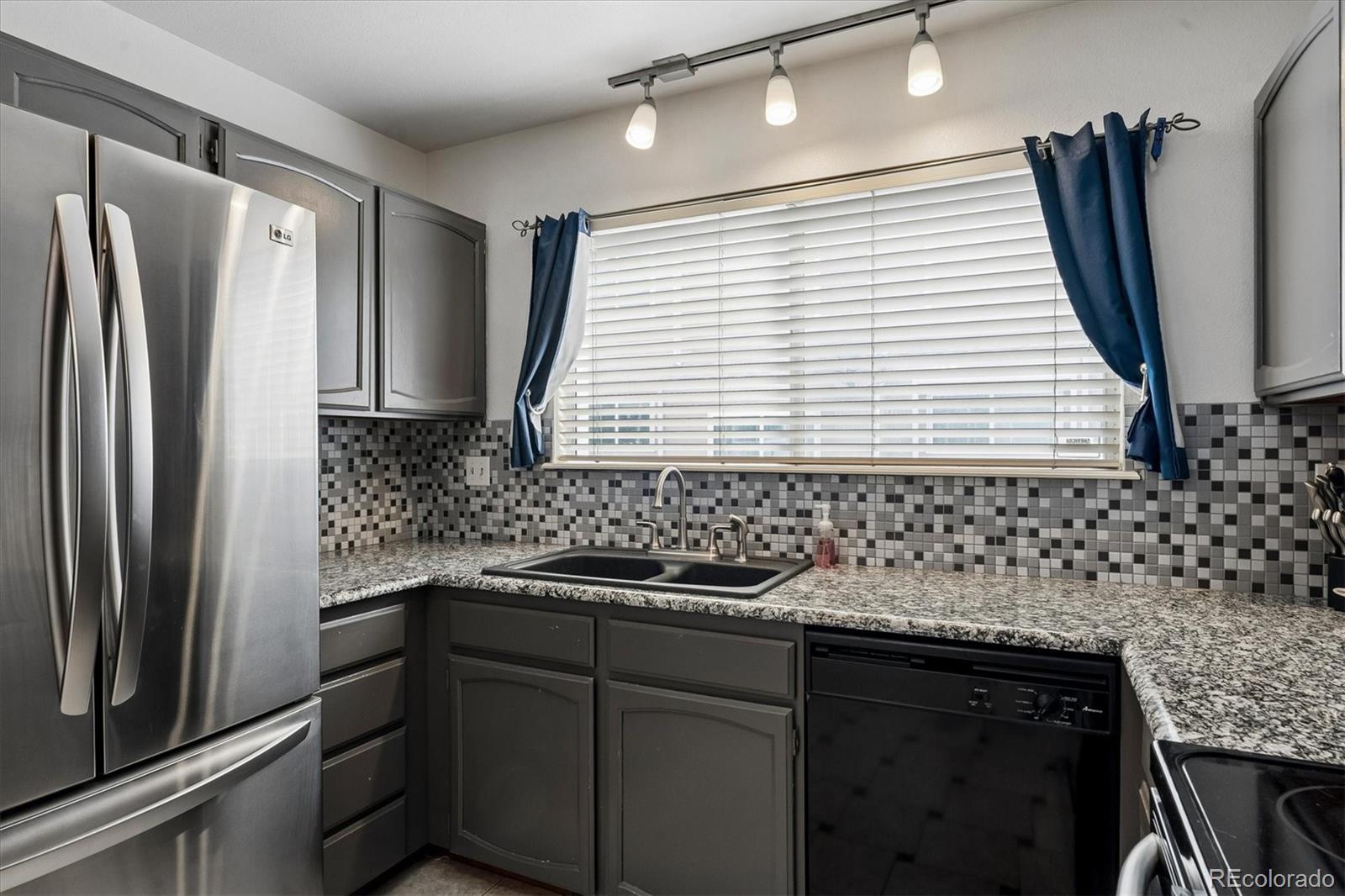 MLS Image #4 for 9087  bear mountain drive ,highlands ranch, Colorado