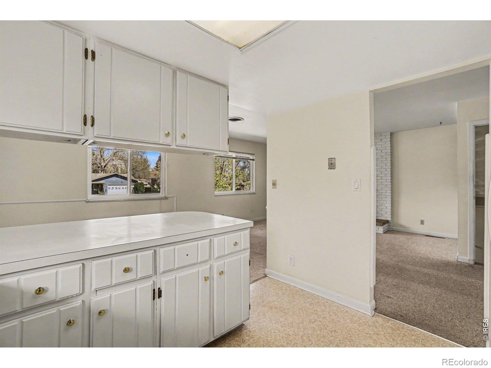 MLS Image #7 for 209 e swallow road,fort collins, Colorado
