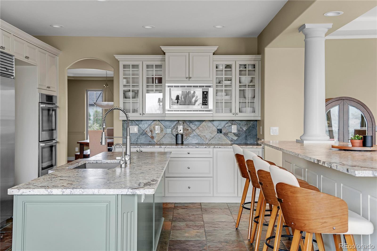 MLS Image #10 for 4358 w hinsdale avenue,littleton, Colorado