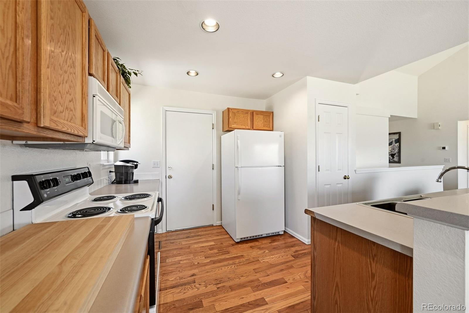 MLS Image #17 for 16777 w 61st place,arvada, Colorado