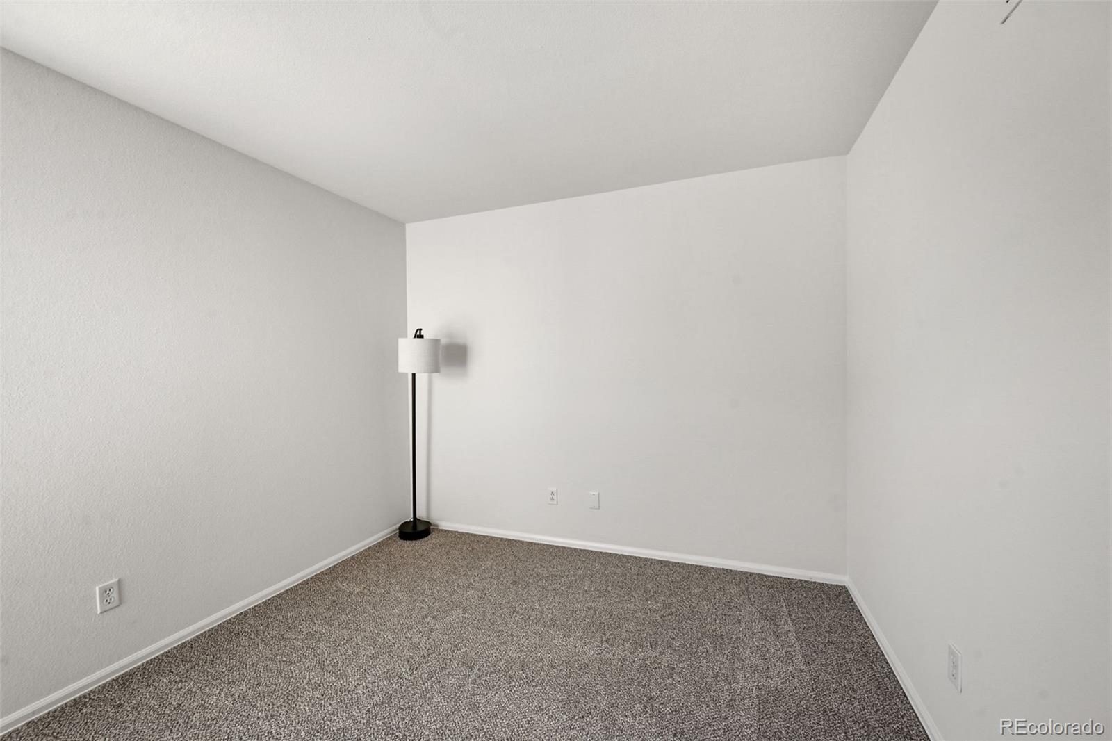 MLS Image #6 for 16777 w 61st place,arvada, Colorado