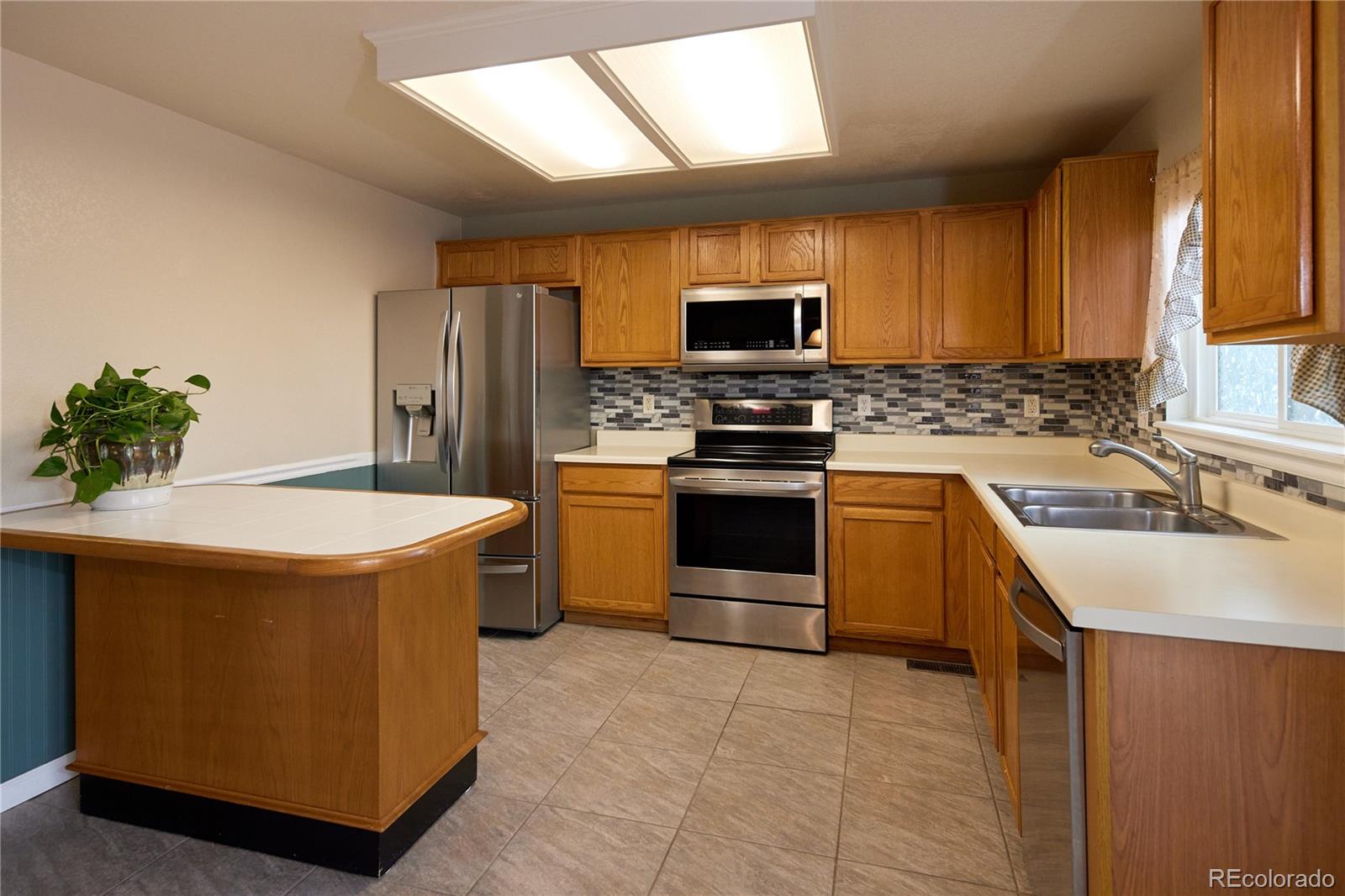 MLS Image #10 for 5373 s ukraine way,aurora, Colorado