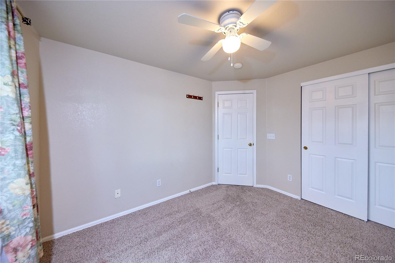 MLS Image #22 for 5373 s ukraine way,aurora, Colorado