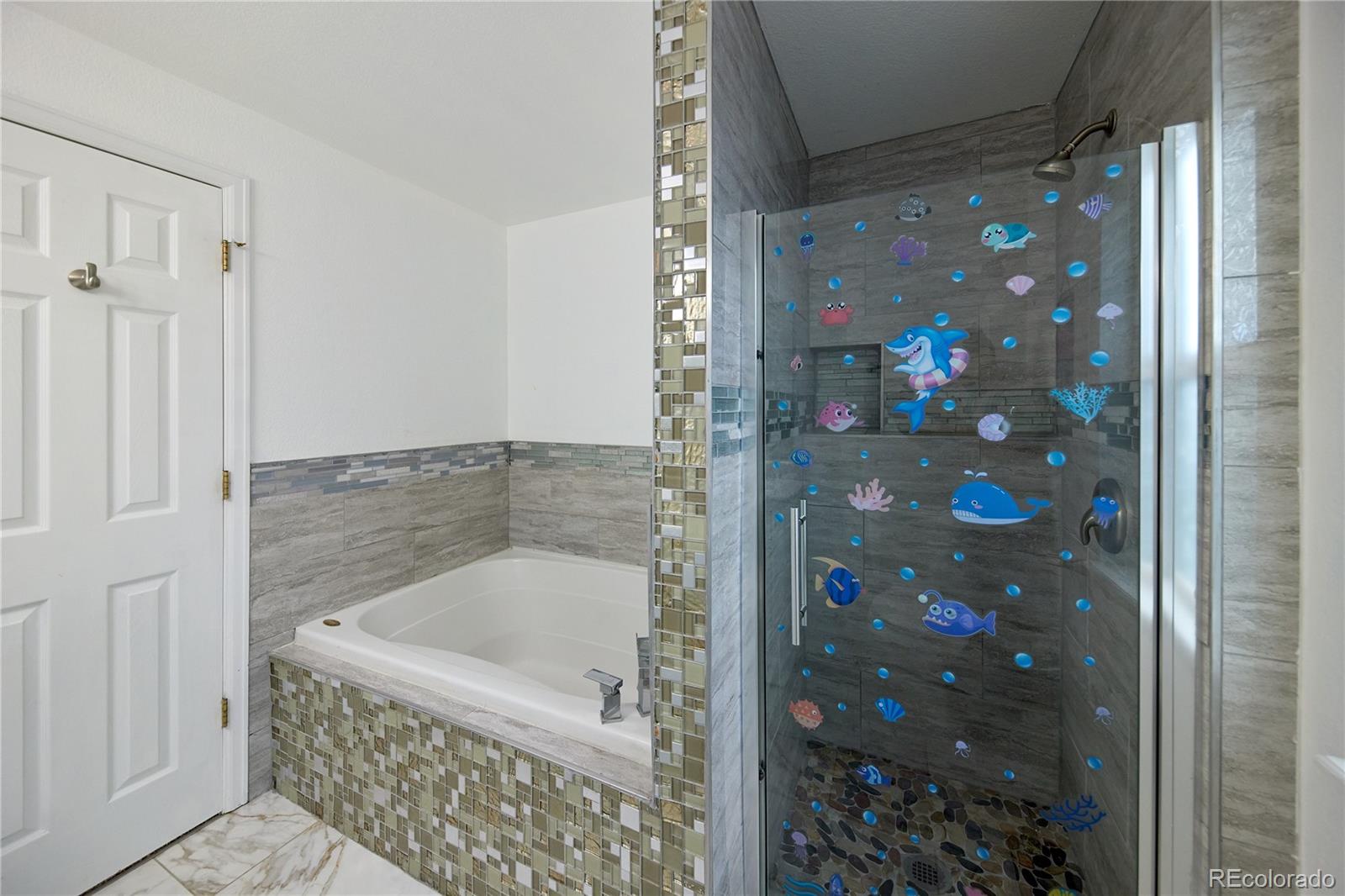 MLS Image #28 for 5373 s ukraine way,aurora, Colorado