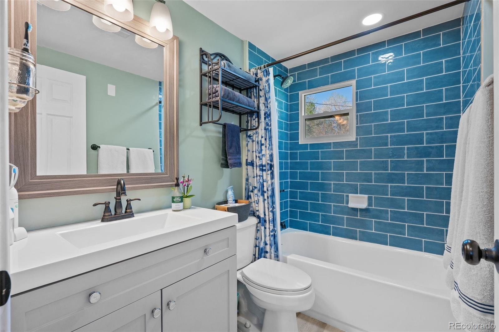 MLS Image #13 for 3357 s zuni street,englewood, Colorado