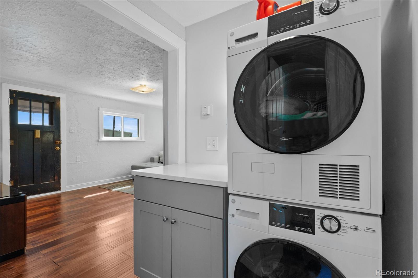MLS Image #16 for 3357 s zuni street,englewood, Colorado