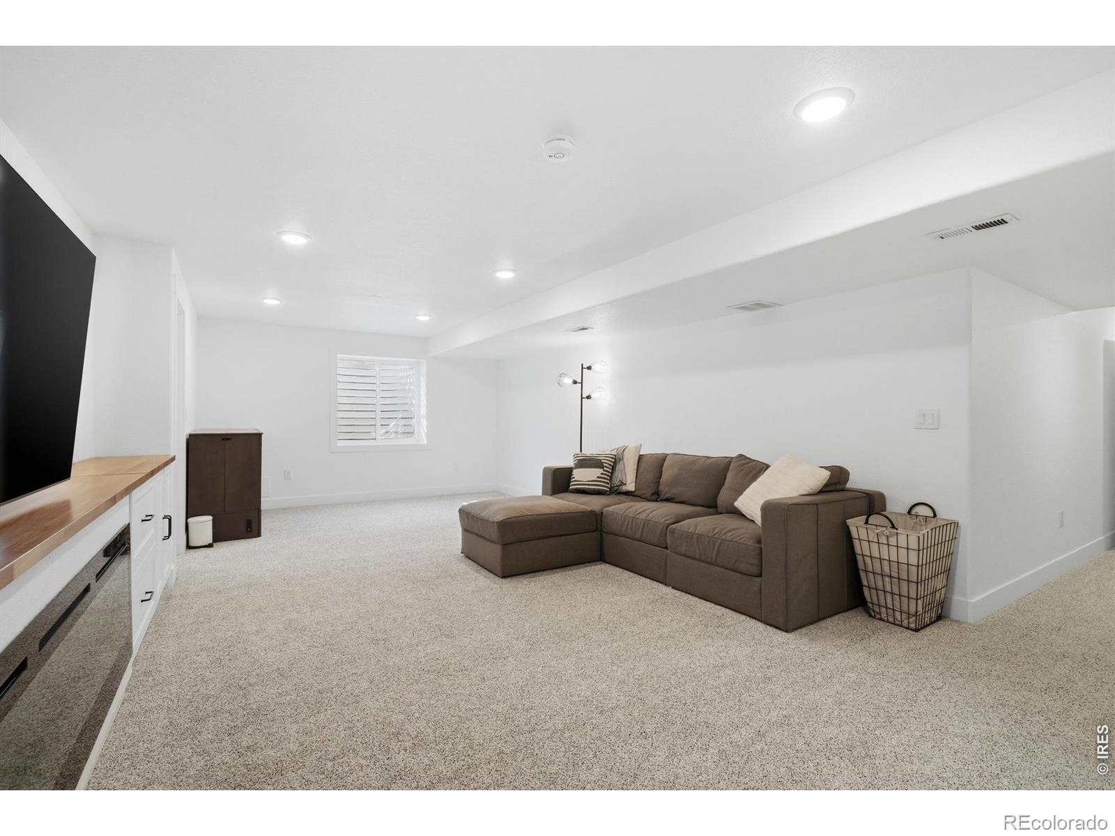 MLS Image #28 for 1027  canal drive,windsor, Colorado