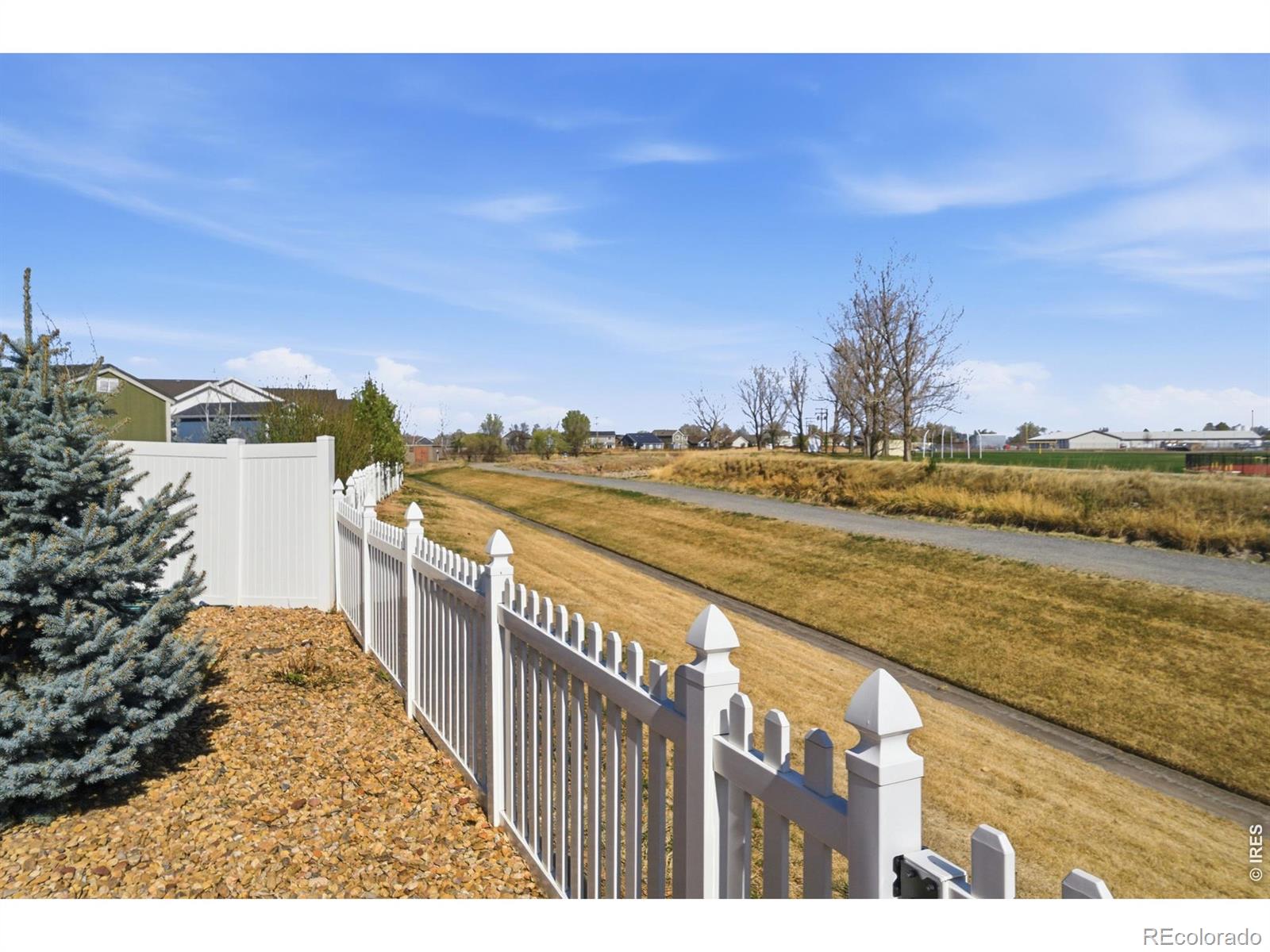 MLS Image #33 for 1027  canal drive,windsor, Colorado