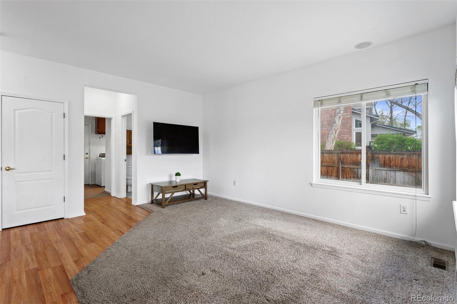MLS Image #11 for 8026 s yukon way,littleton, Colorado