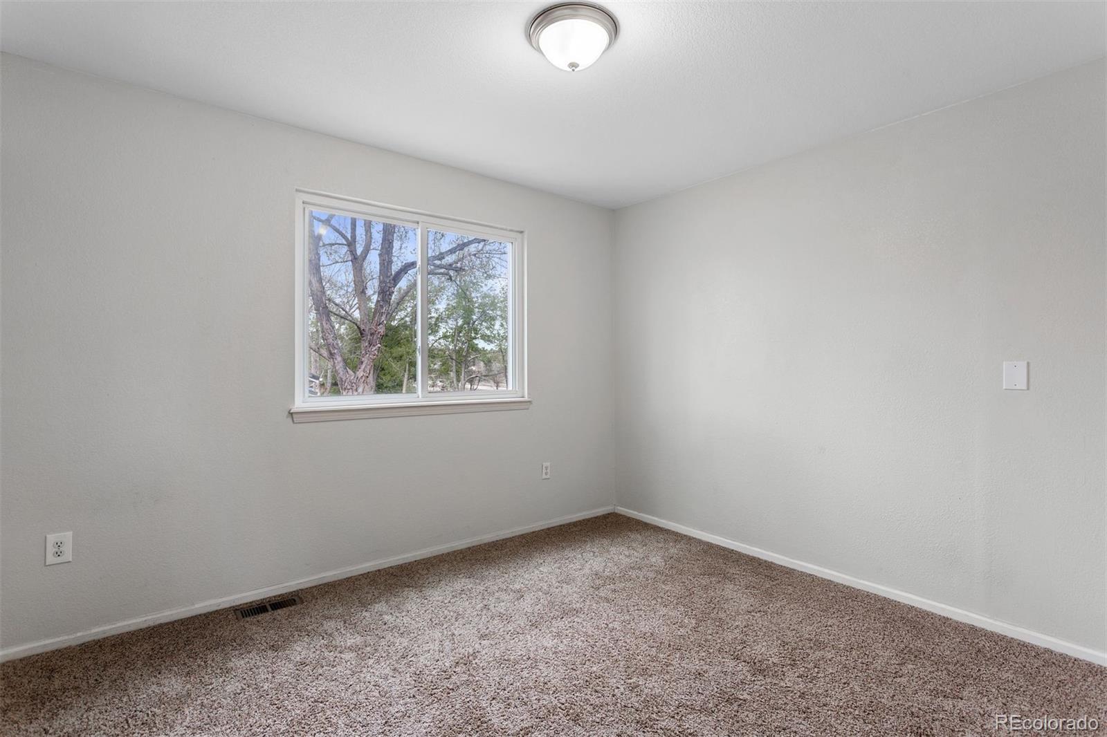 MLS Image #23 for 8026 s yukon way,littleton, Colorado