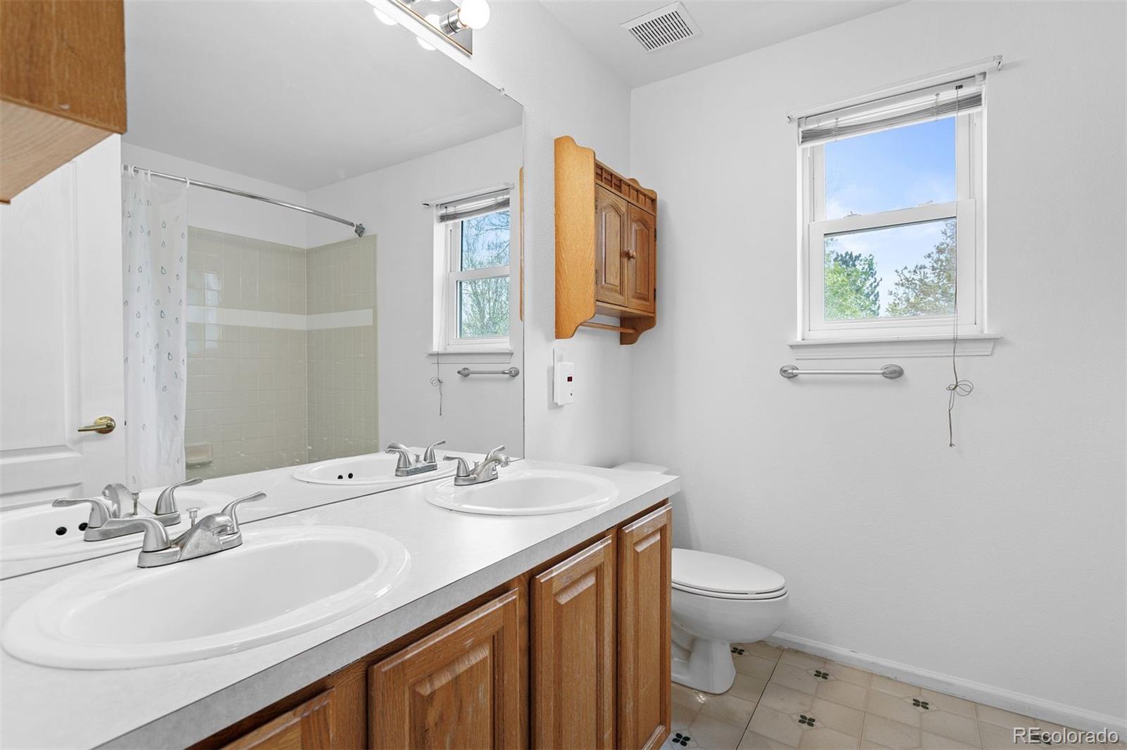 MLS Image #26 for 8026 s yukon way,littleton, Colorado