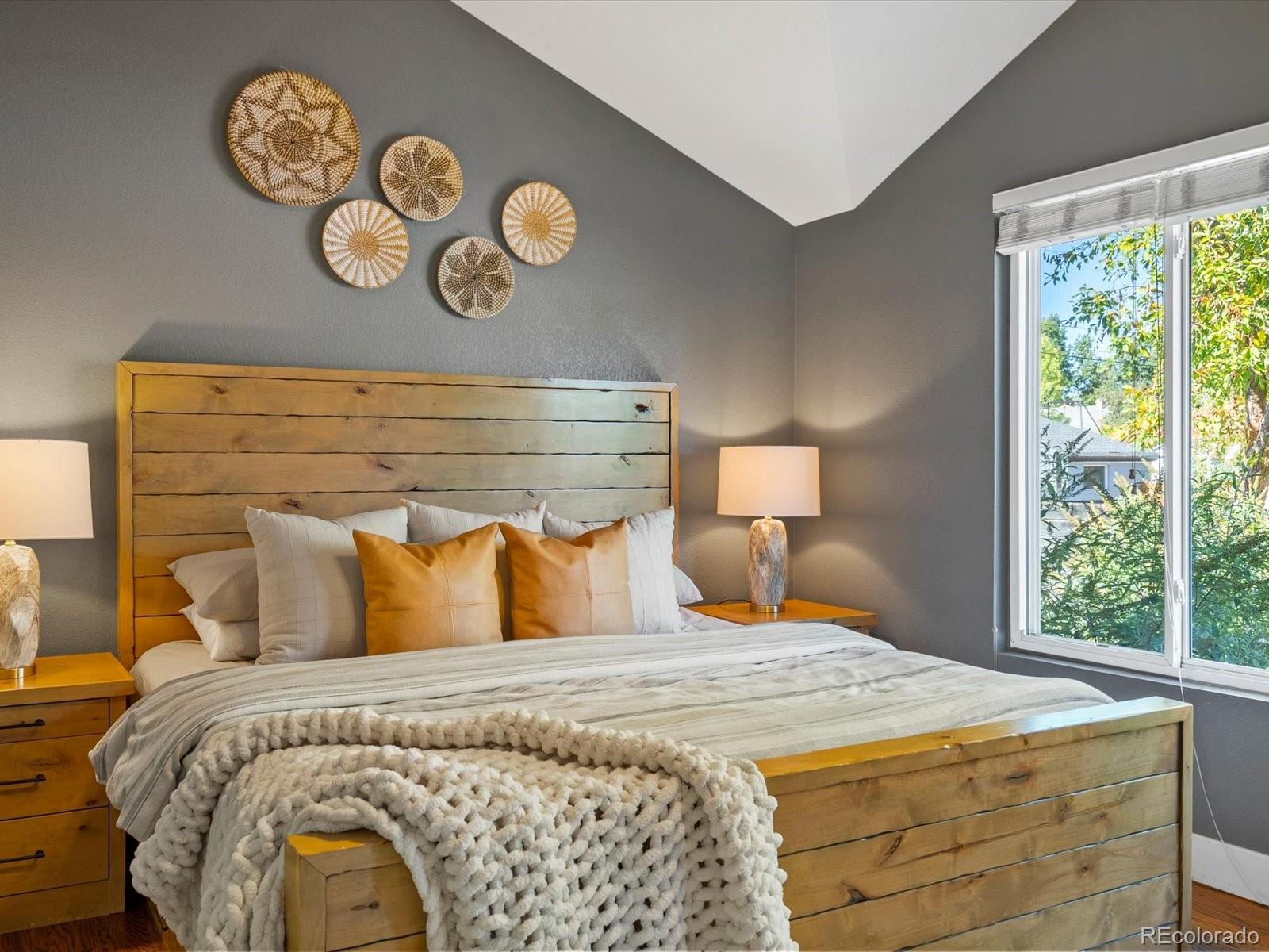 MLS Image #14 for 2289  hudson street,denver, Colorado