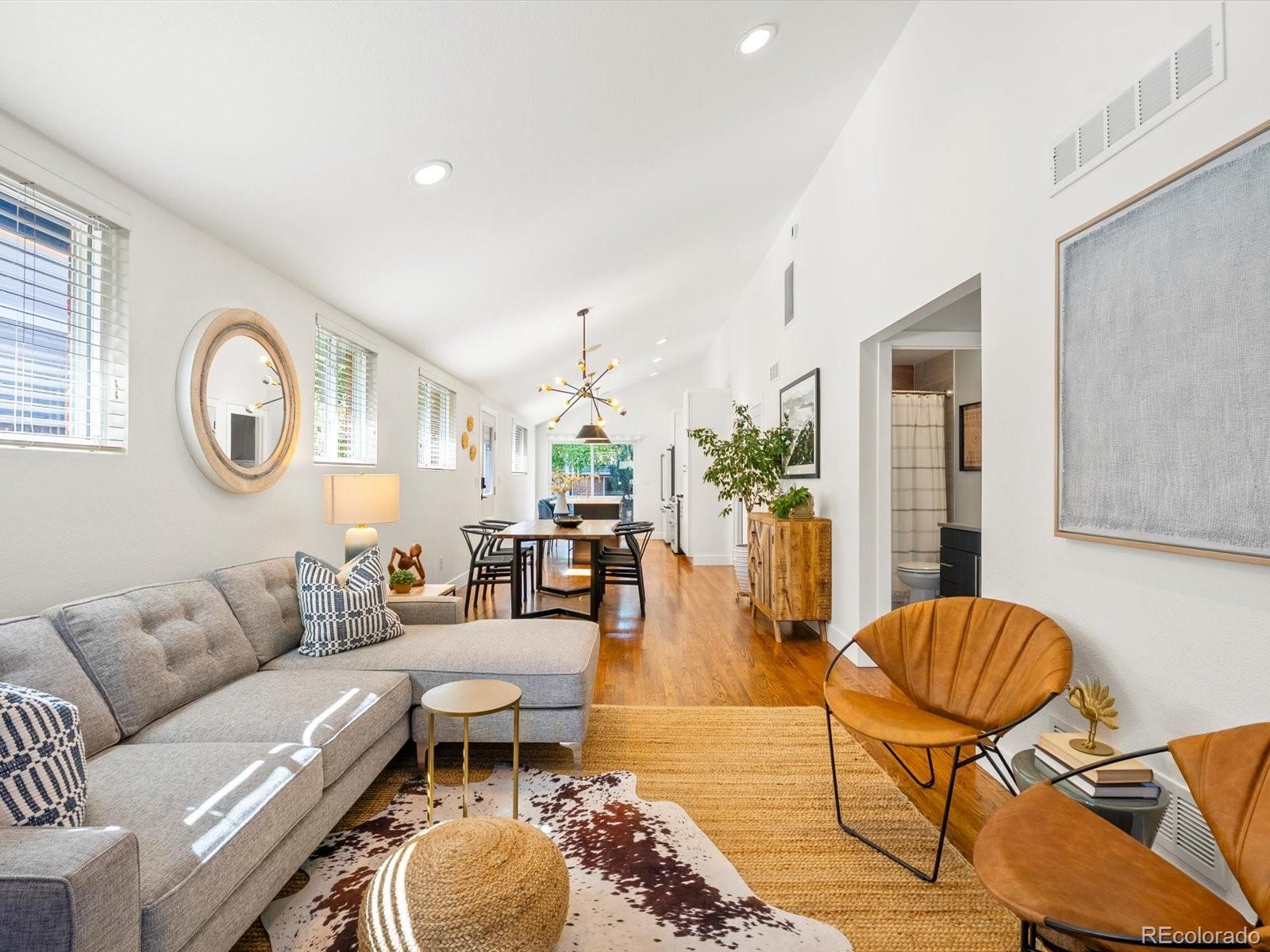 MLS Image #2 for 2289  hudson street,denver, Colorado