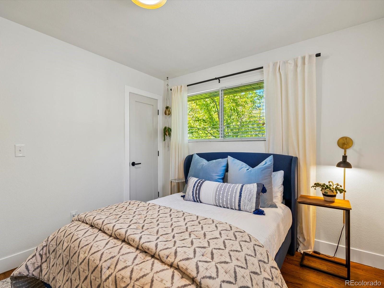 MLS Image #20 for 2289  hudson street,denver, Colorado