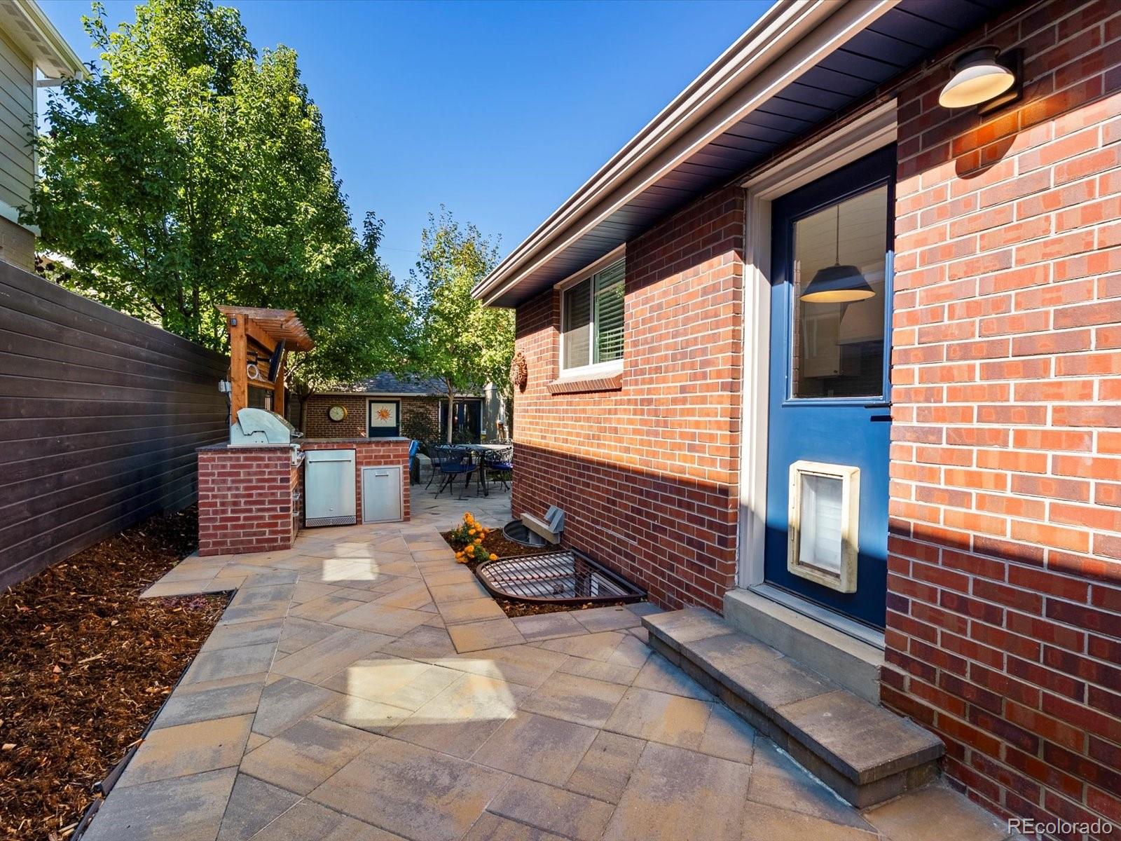 MLS Image #27 for 2289  hudson street,denver, Colorado