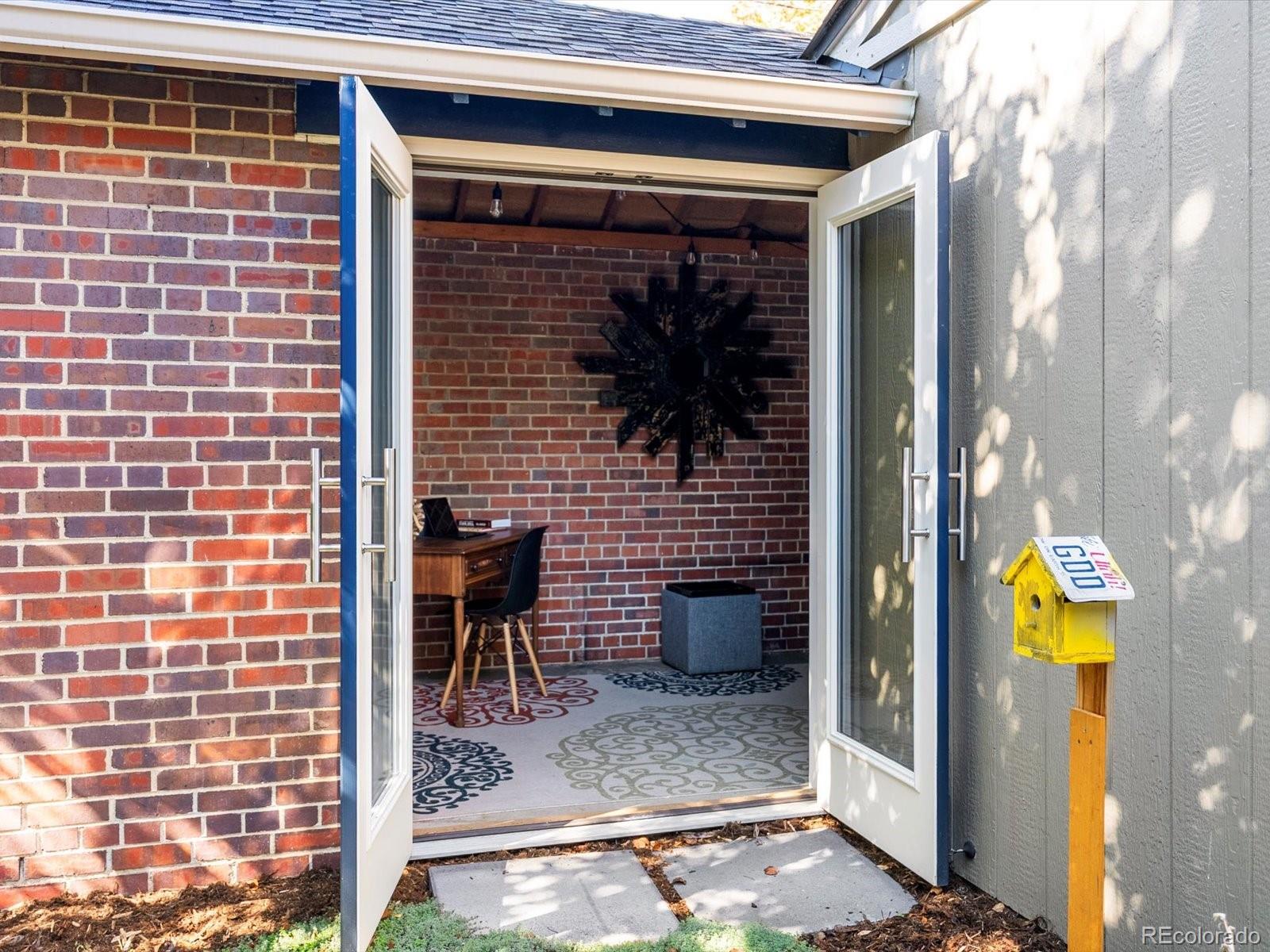 MLS Image #37 for 2289  hudson street,denver, Colorado