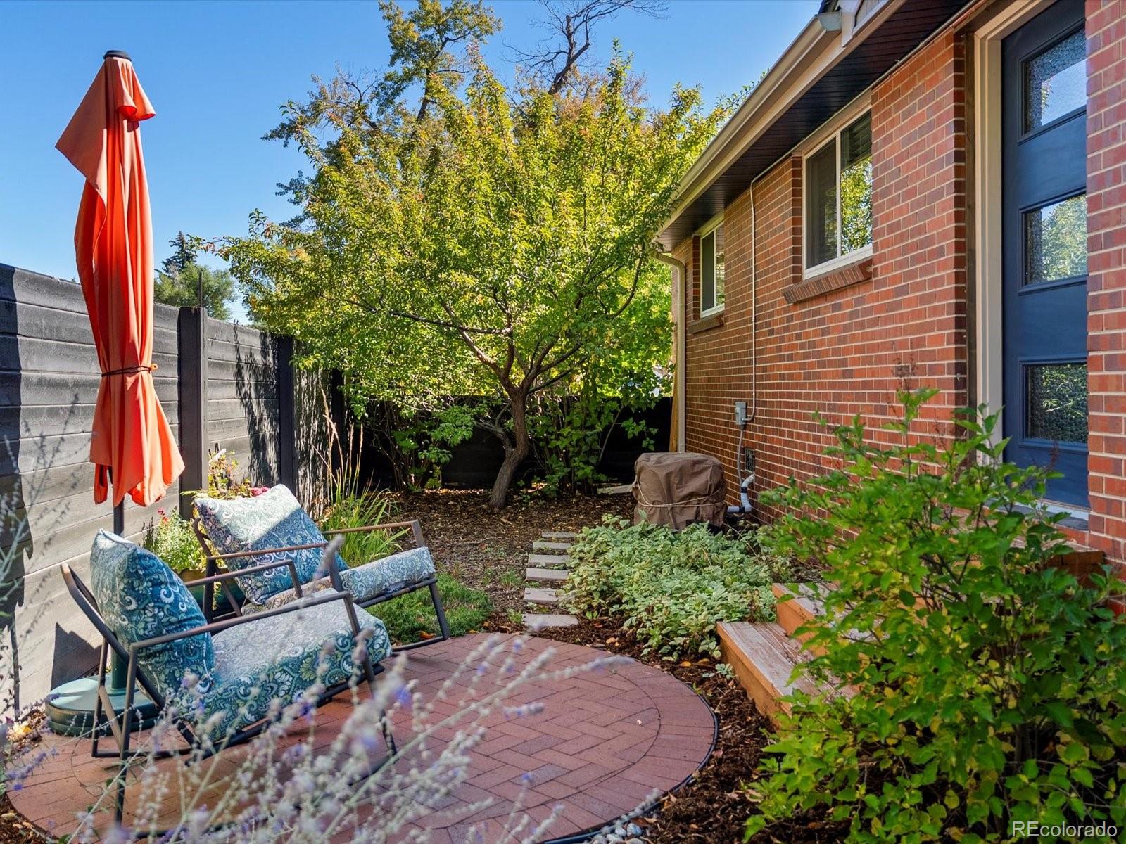 MLS Image #43 for 2289  hudson street,denver, Colorado
