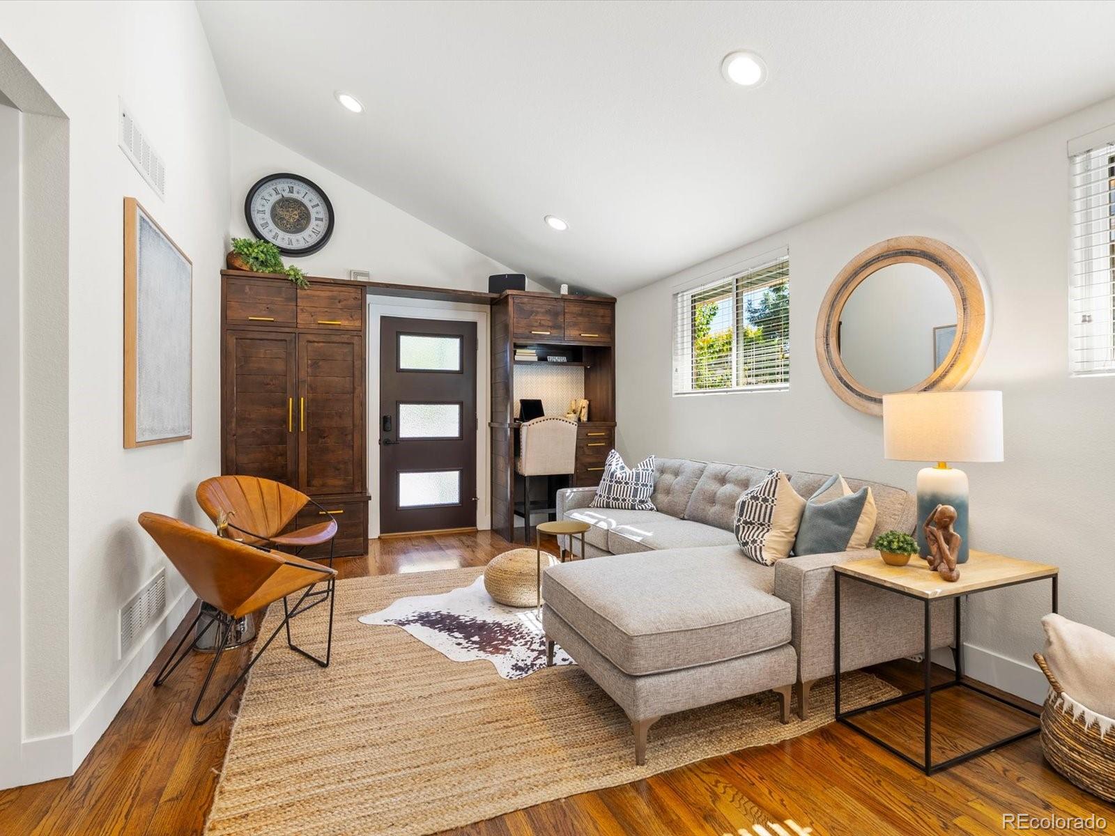 MLS Image #6 for 2289  hudson street,denver, Colorado