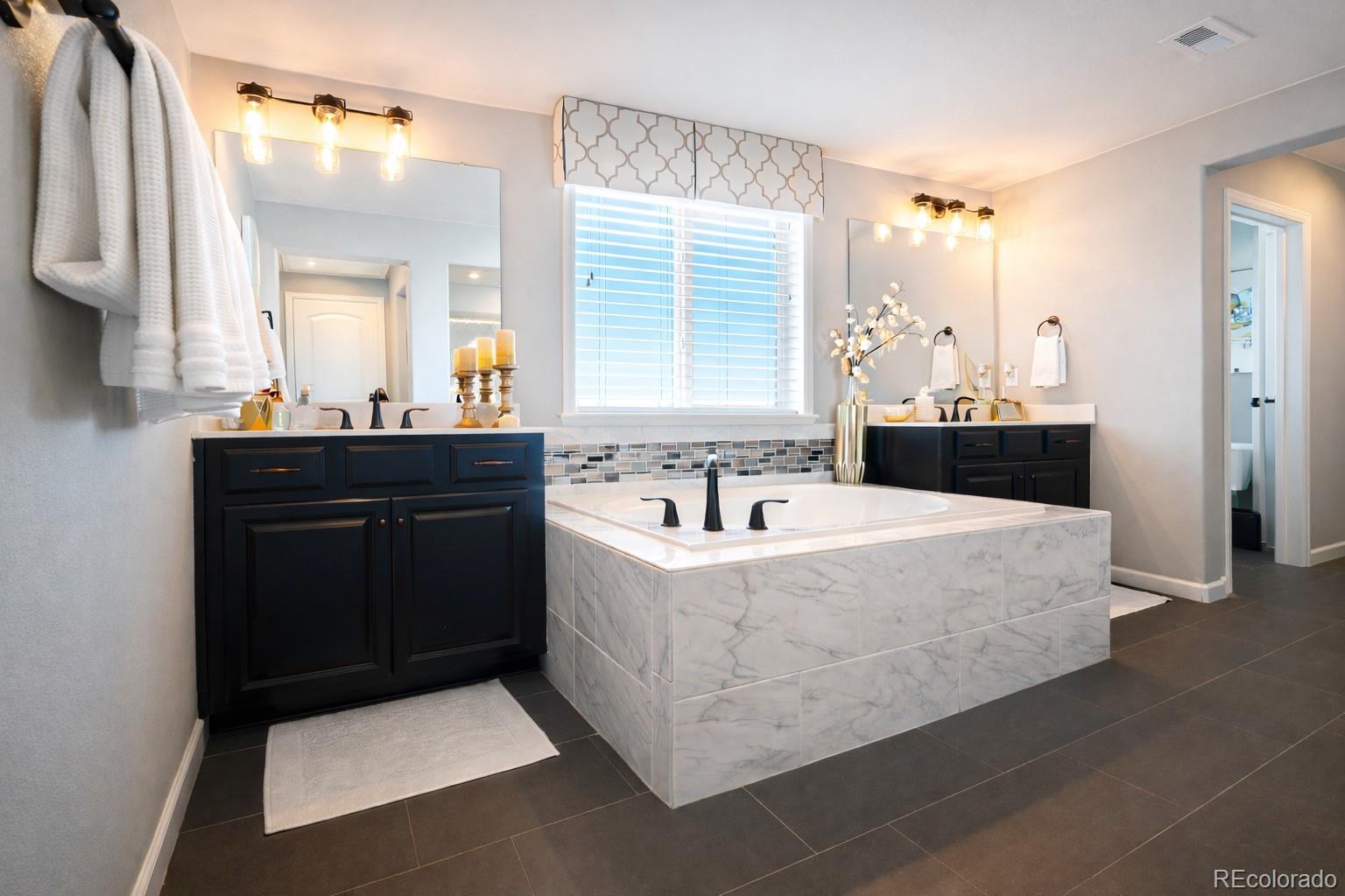 MLS Image #25 for 11791  ouray court,commerce city, Colorado