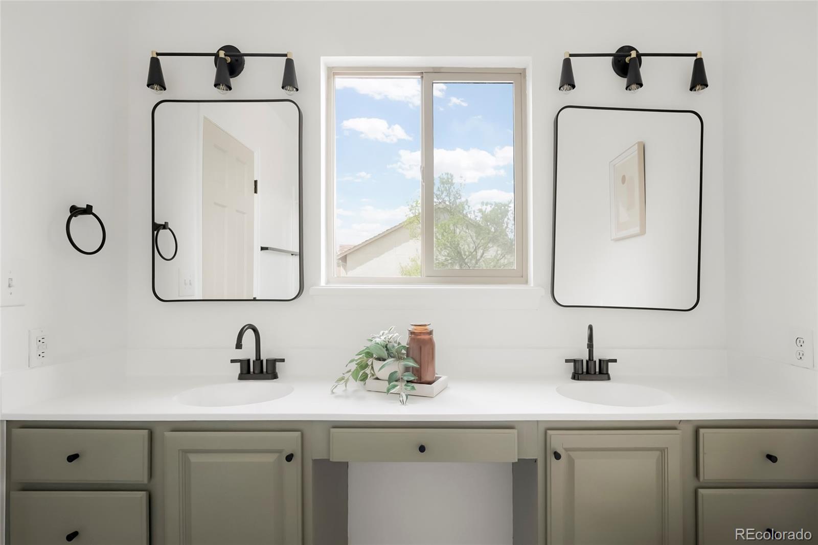 MLS Image #18 for 10023 w 77th drive,arvada, Colorado