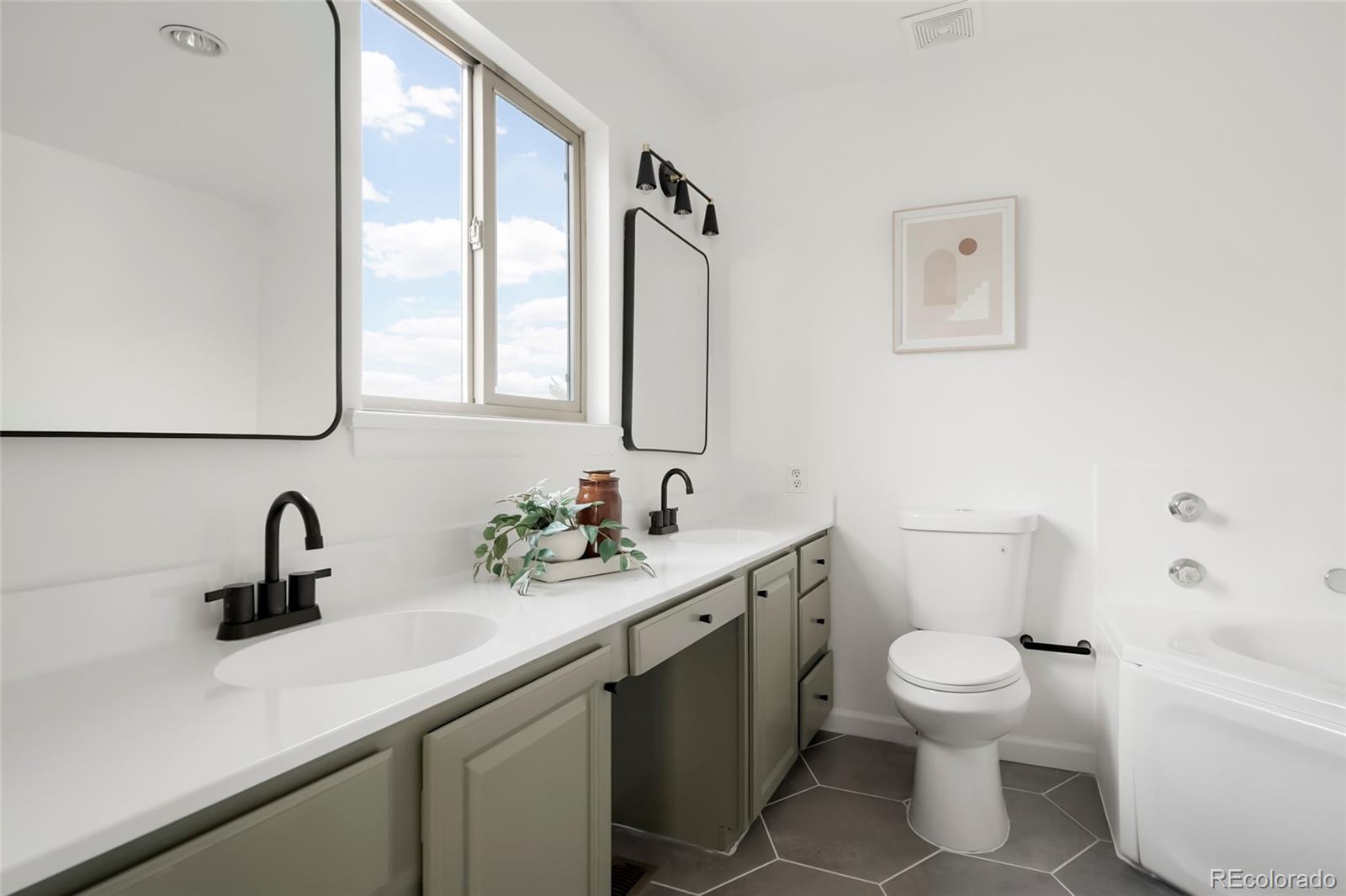 MLS Image #19 for 10023 w 77th drive,arvada, Colorado