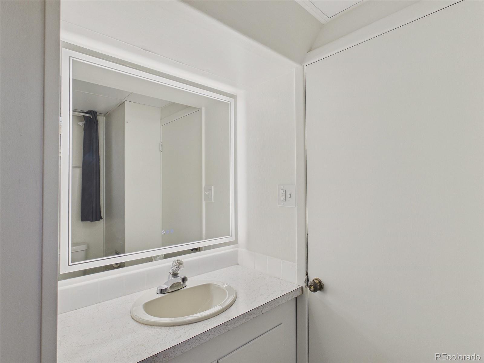 MLS Image #26 for 3635 w amherst avenue,denver, Colorado