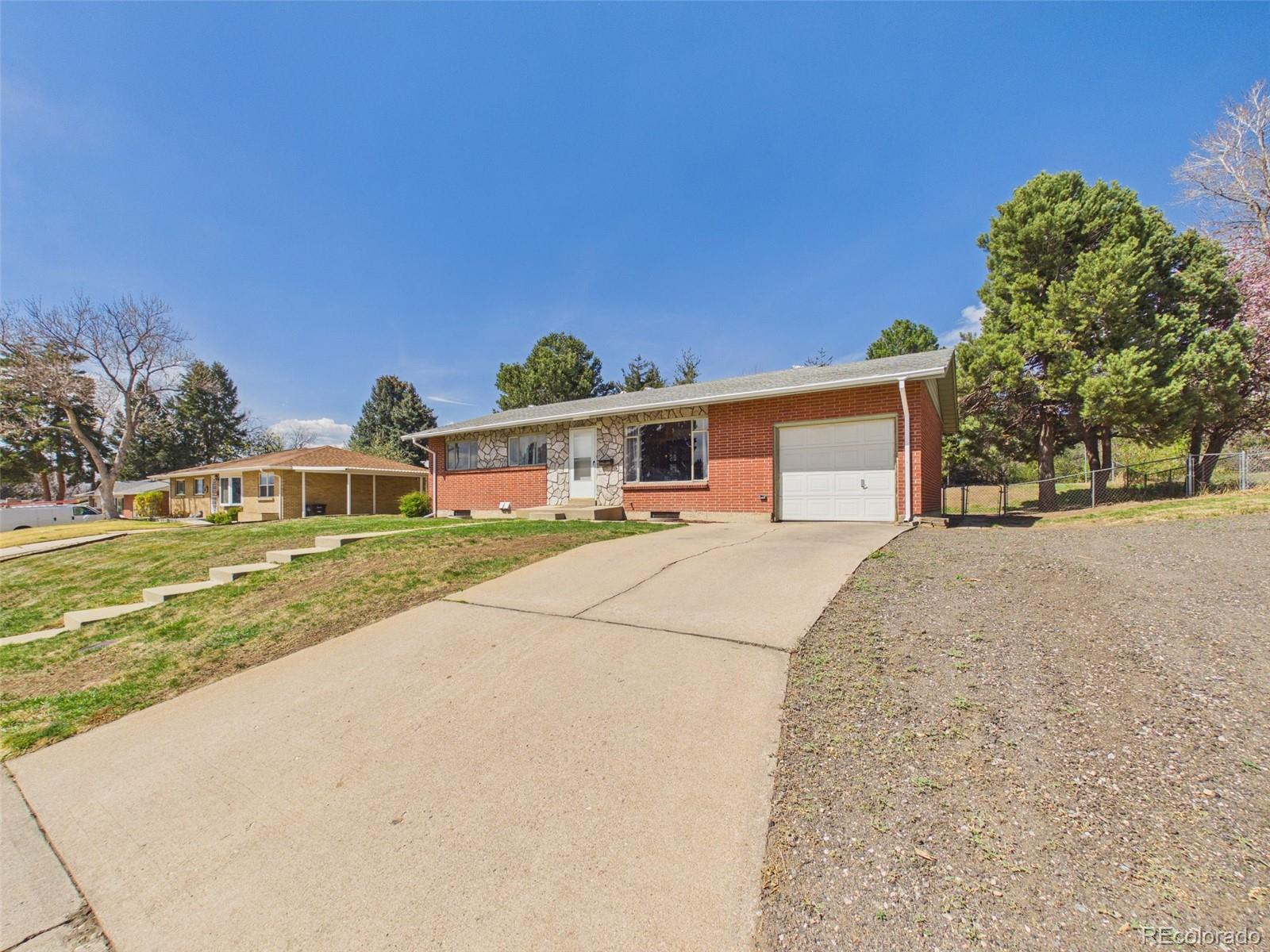 MLS Image #4 for 3635 w amherst avenue,denver, Colorado