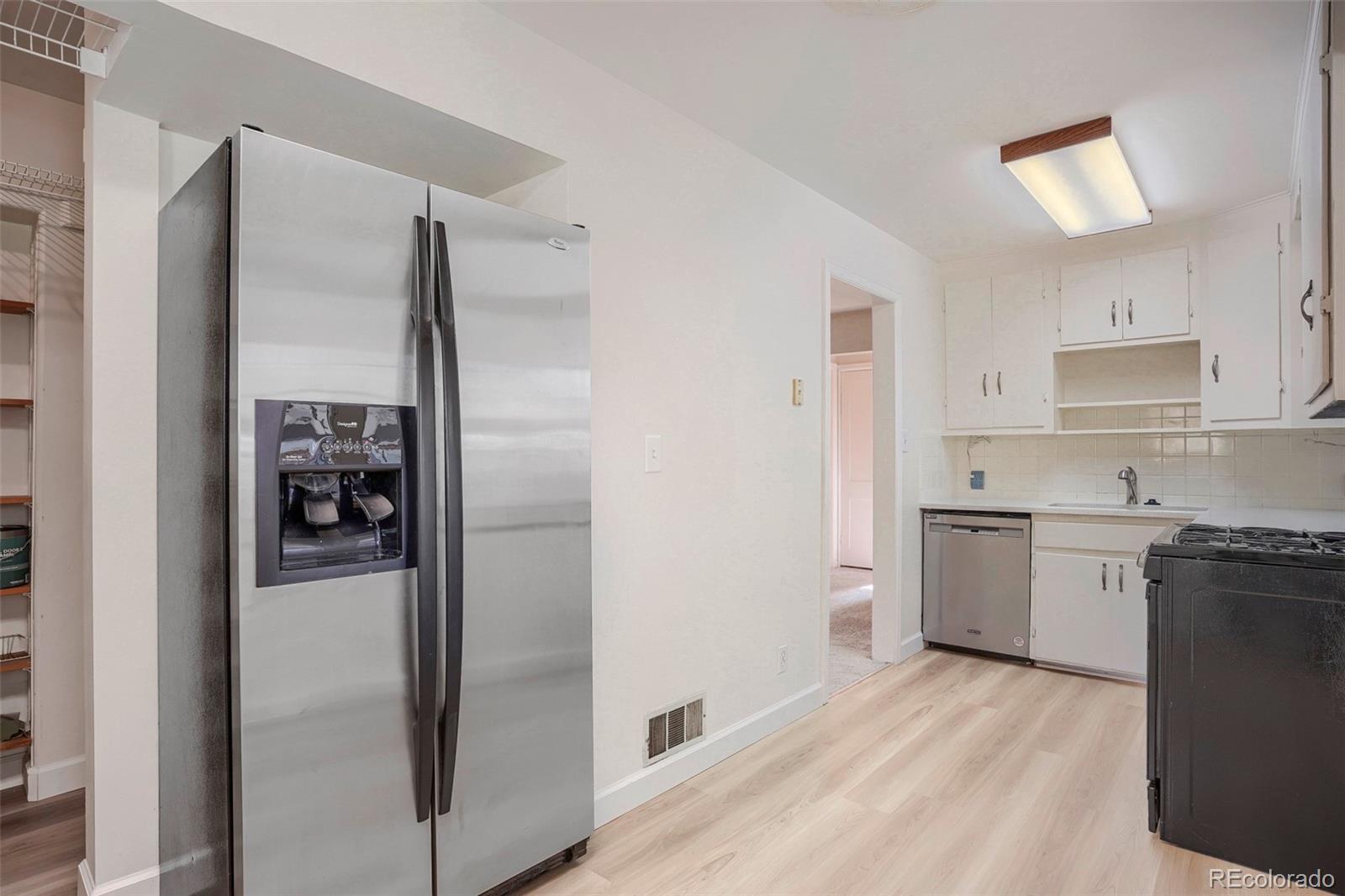 MLS Image #12 for 7944 w 17th avenue,lakewood, Colorado