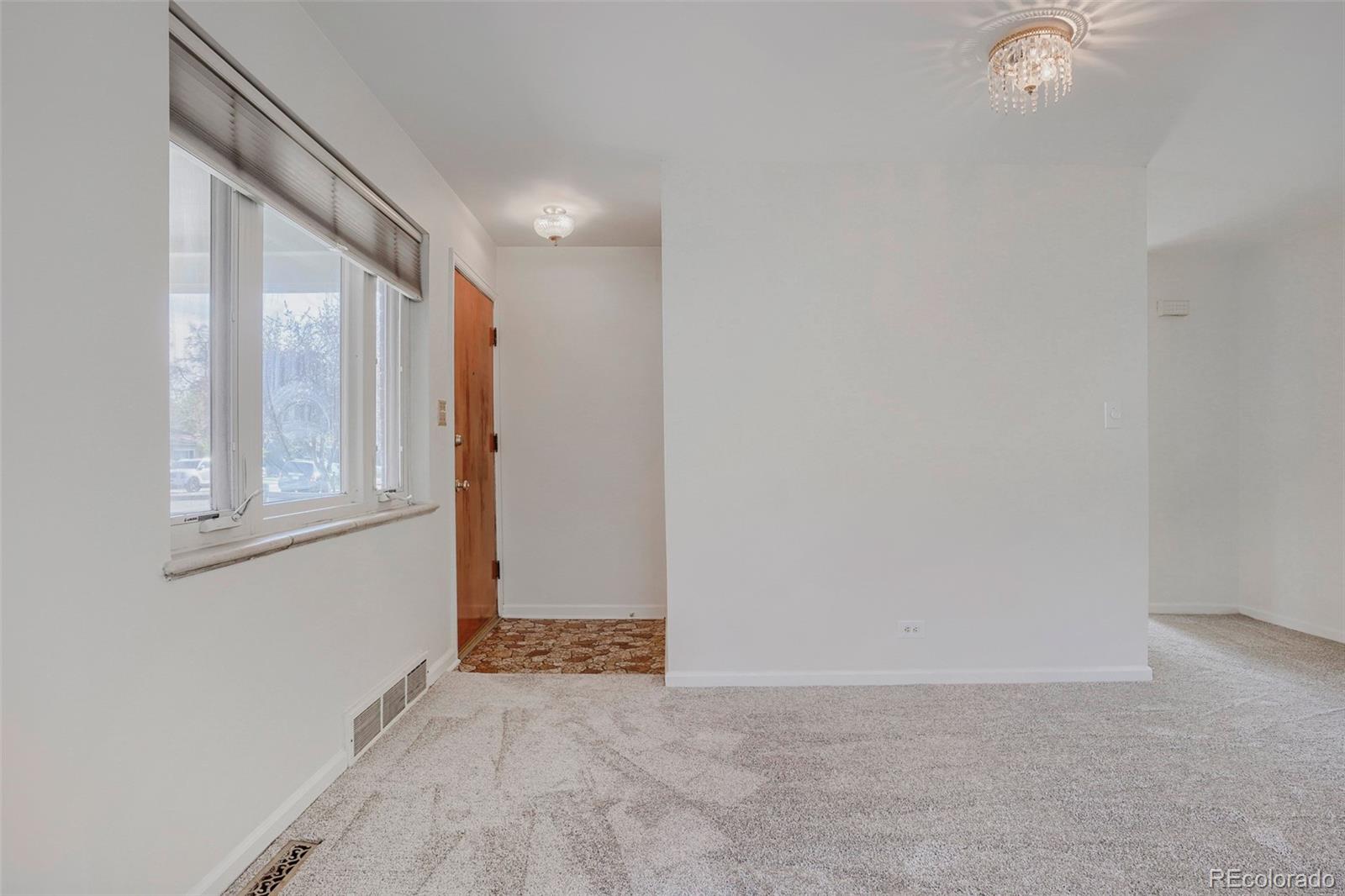 MLS Image #8 for 7944 w 17th avenue,lakewood, Colorado