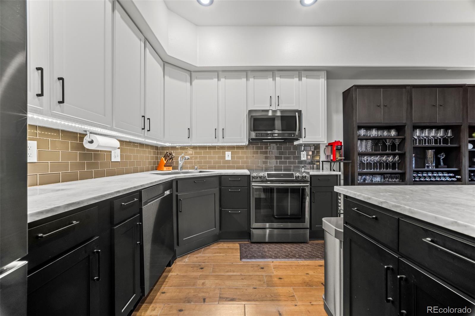 MLS Image #5 for 180  cook street 111,denver, Colorado