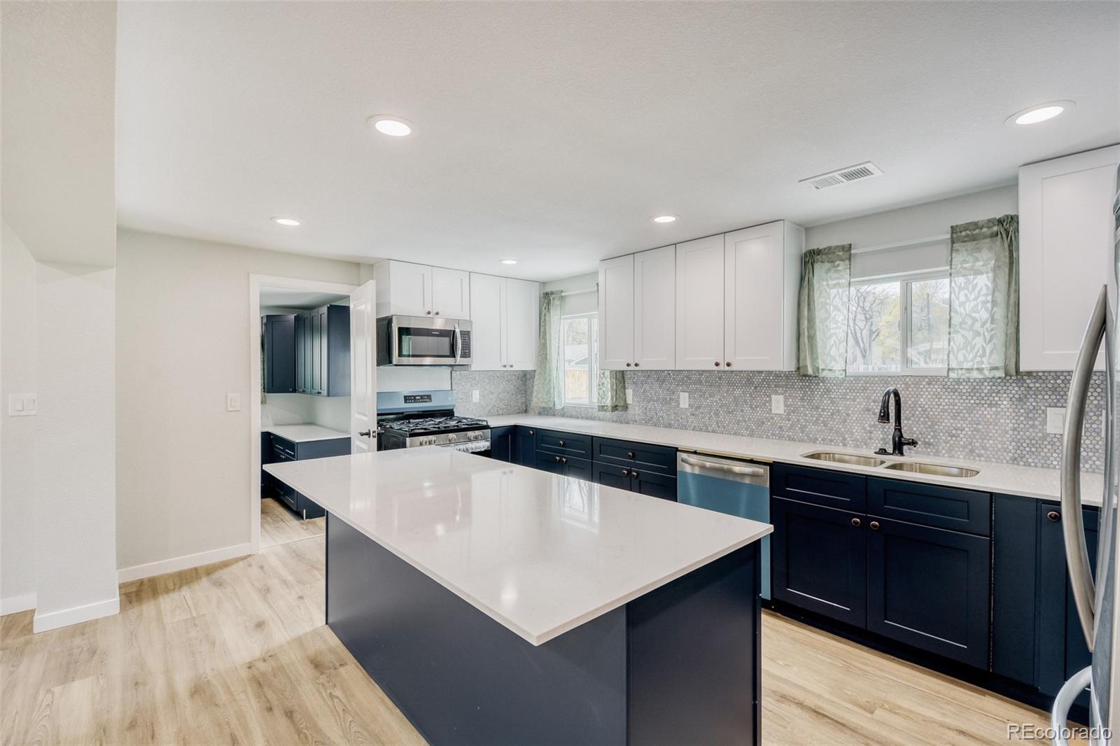 MLS Image #5 for 321 w mulberry street,fort collins, Colorado